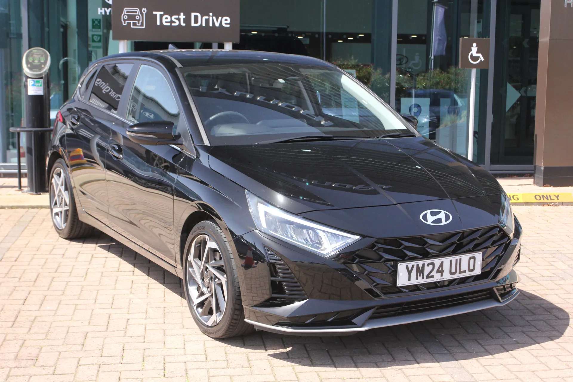 A 2024 HYUNDAI I20 1.0T GDi Ultimate 5dr A 2024 HYUNDAI I20 1.0T GDi Ultimate 5dr