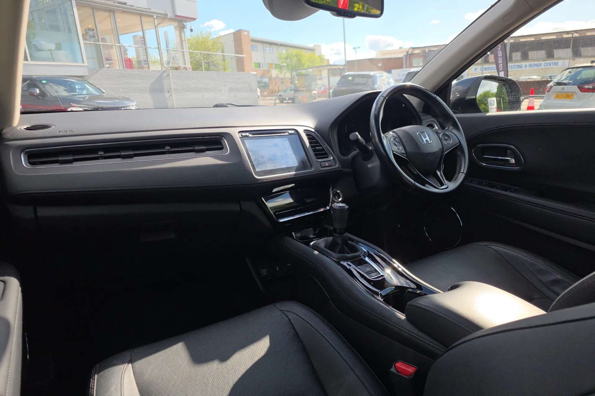 A 2019 HONDA HR-V 1.5 i-VTEC EX 5dr A 2019 HONDA HR-V 1.5 i-VTEC EX 5dr