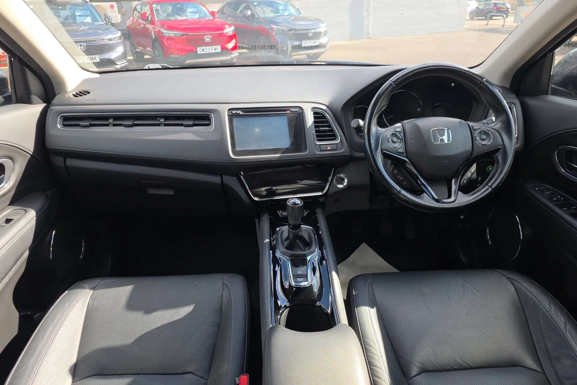 A 2019 HONDA HR-V 1.5 i-VTEC EX 5dr A 2019 HONDA HR-V 1.5 i-VTEC EX 5dr
