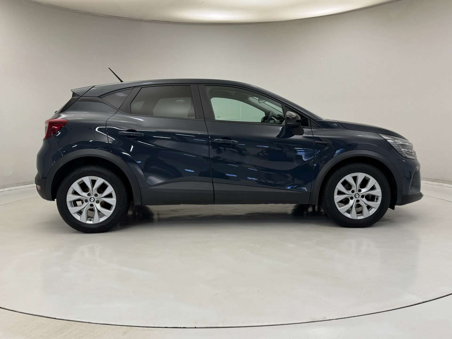 2022 RENAULT CAPTUR 2022 RENAULT CAPTUR