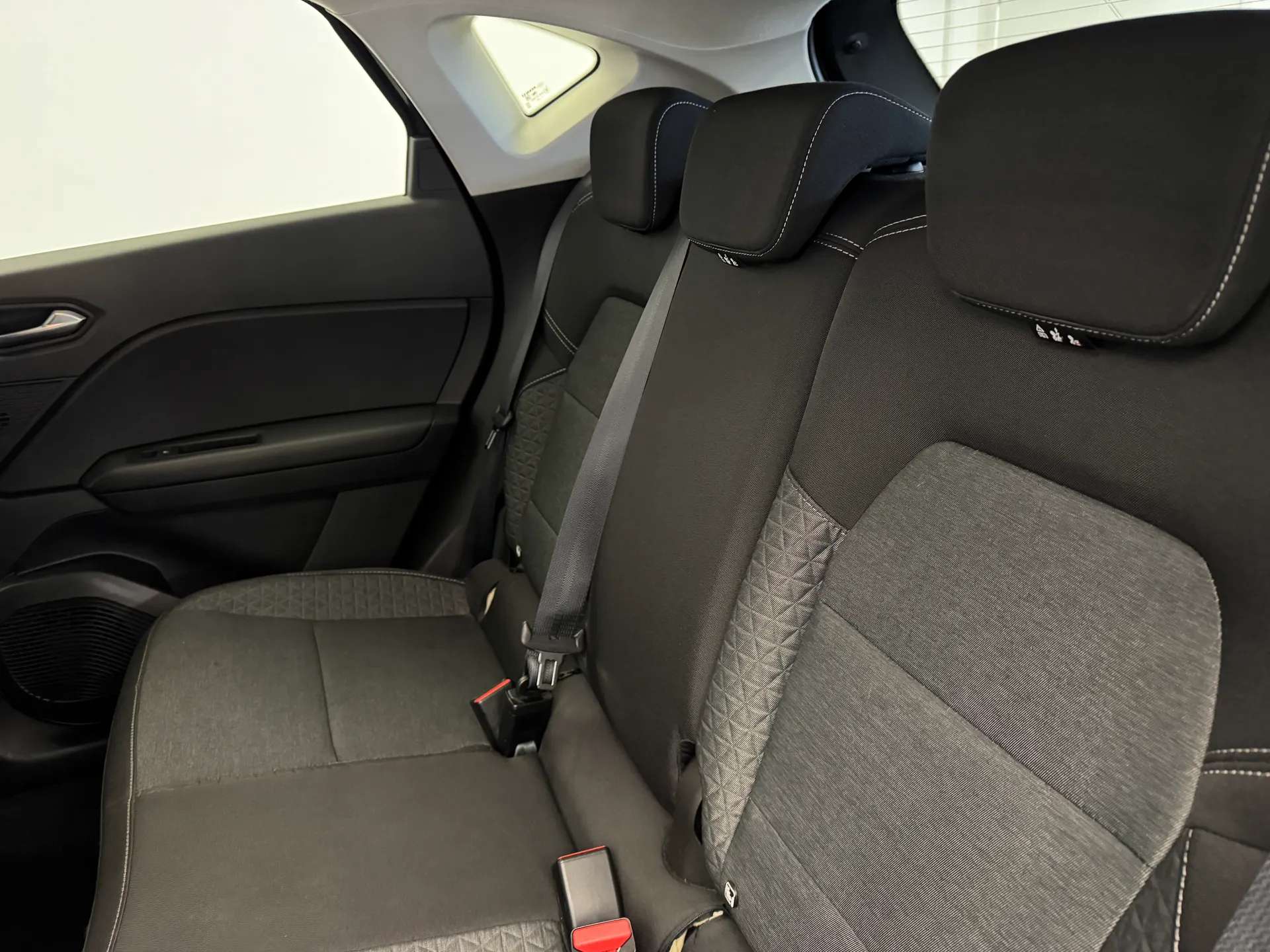 2022 RENAULT CAPTUR 2022 RENAULT CAPTUR