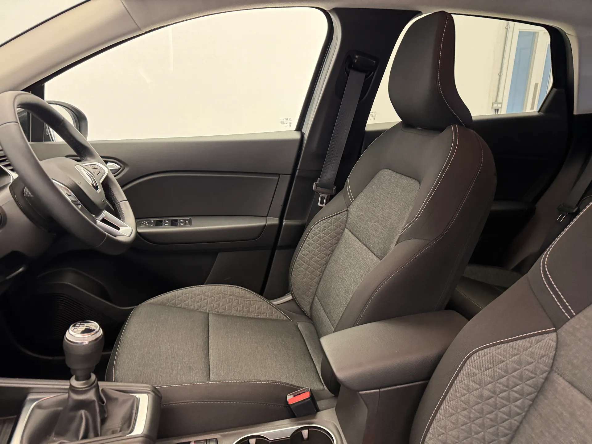 2022 RENAULT CAPTUR 2022 RENAULT CAPTUR