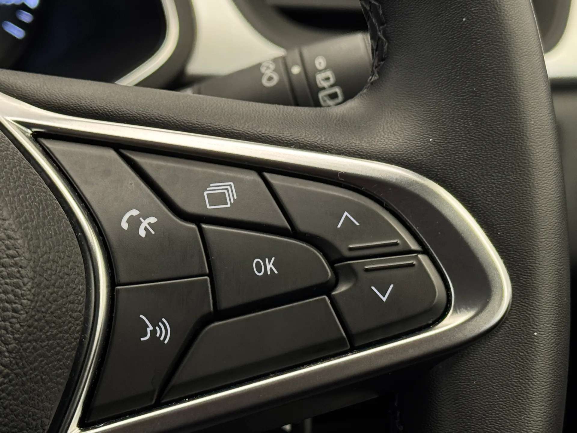 2022 RENAULT CAPTUR 2022 RENAULT CAPTUR