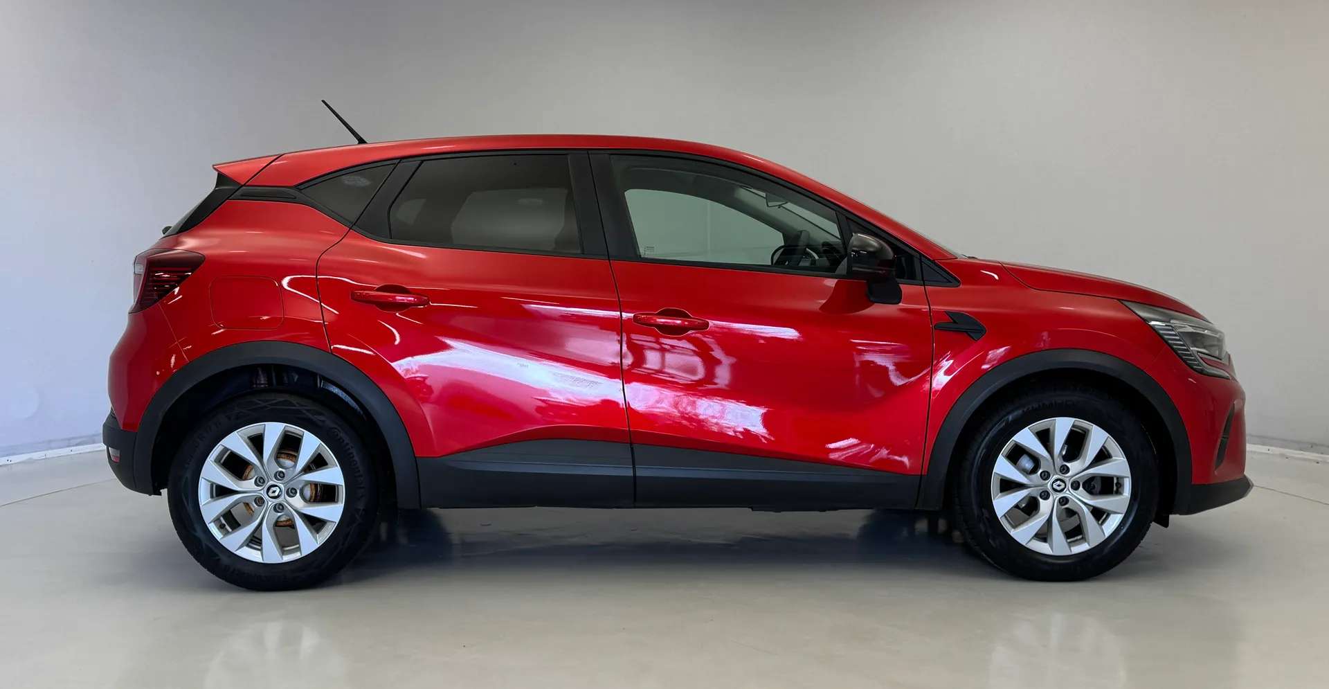 2022 RENAULT CAPTUR 2022 RENAULT CAPTUR