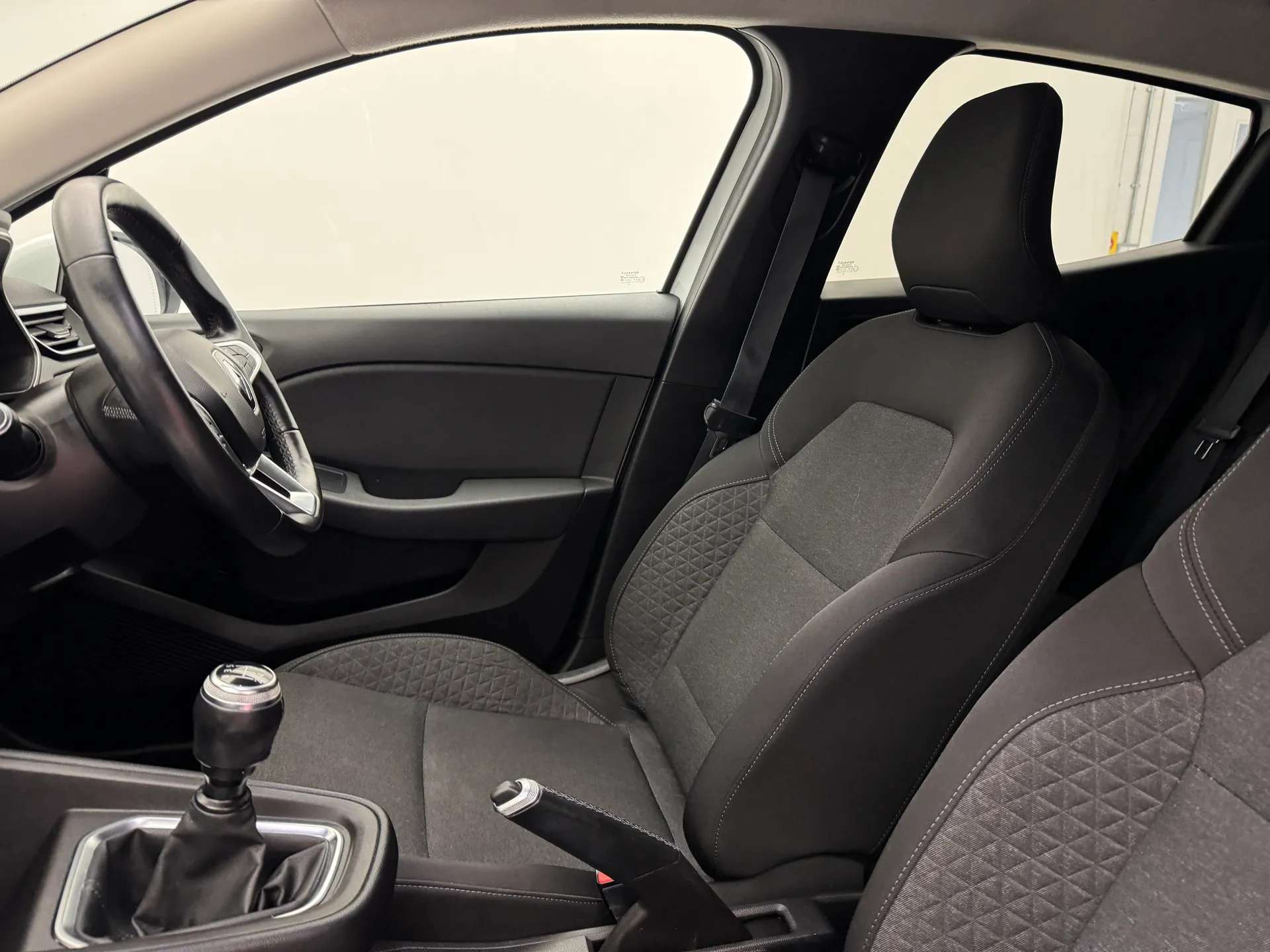 2022 RENAULT CLIO 2022 RENAULT CLIO