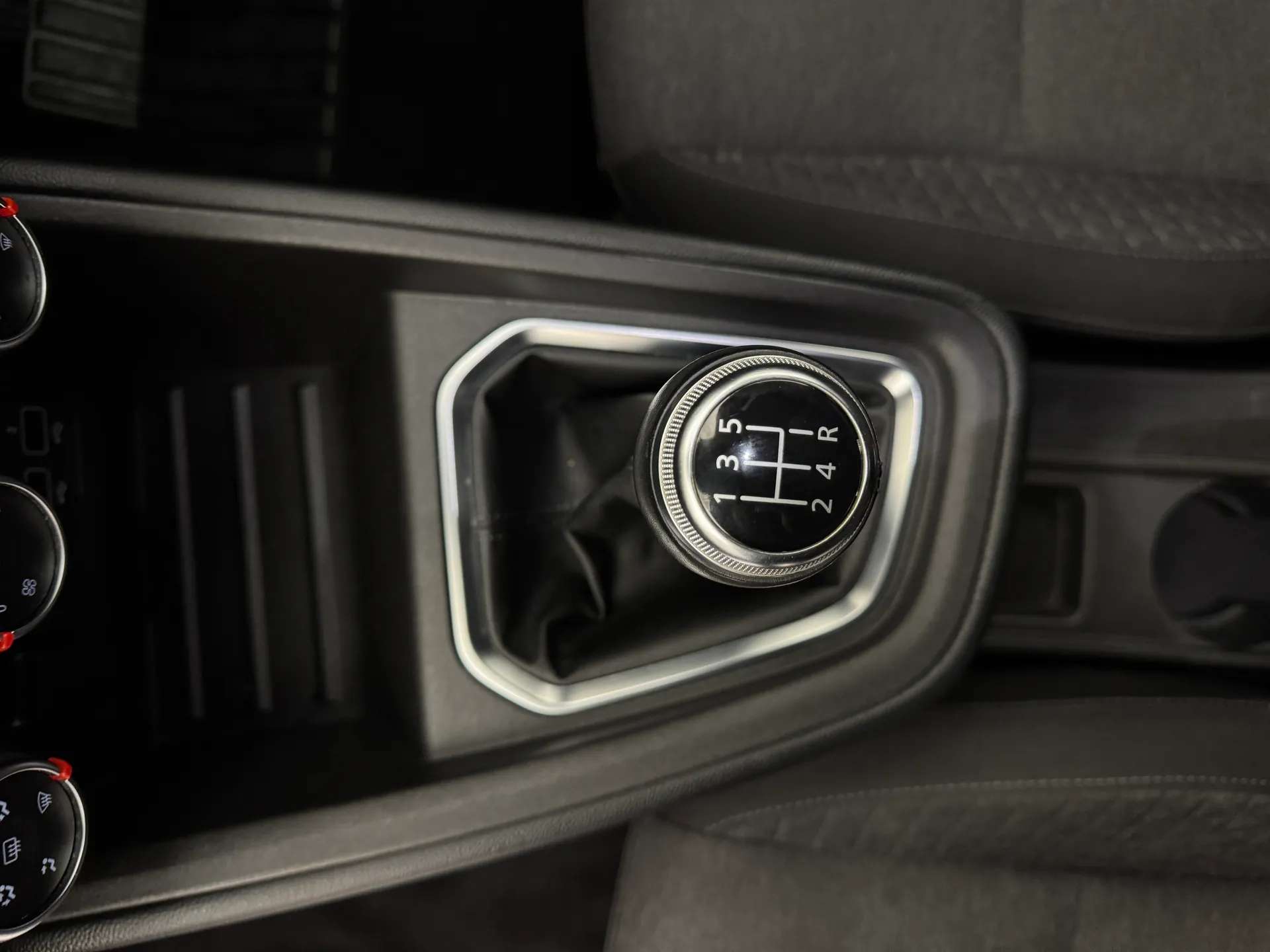 2022 RENAULT CLIO 2022 RENAULT CLIO