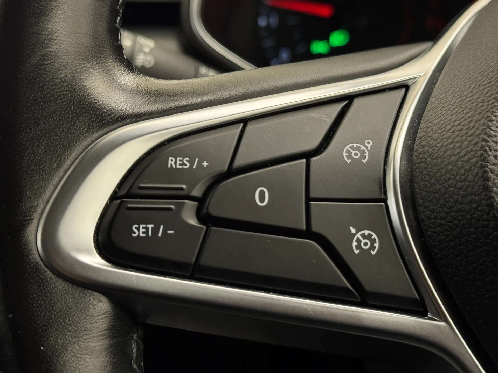 2022 RENAULT CLIO 2022 RENAULT CLIO