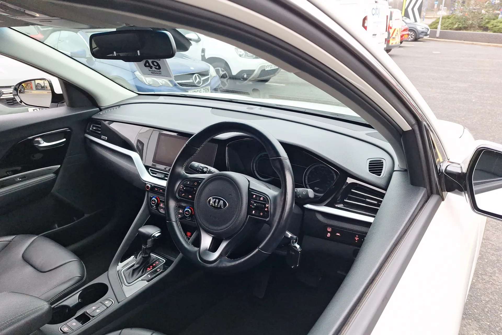 2021 KIA NIRO 2021 KIA NIRO