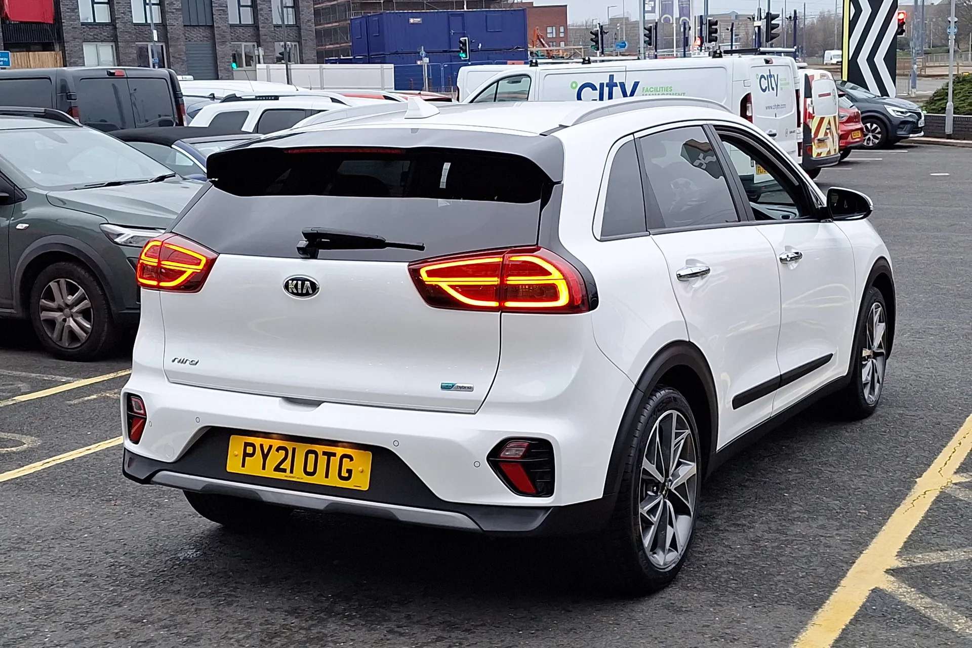 2021 KIA NIRO 2021 KIA NIRO