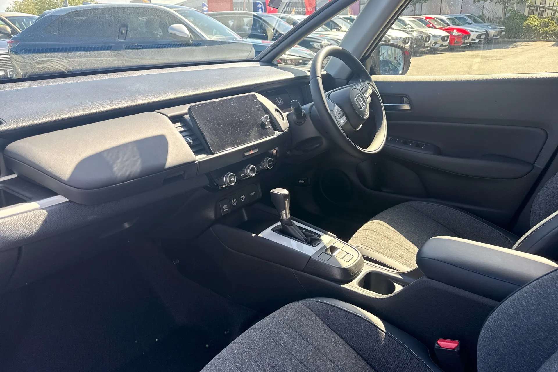 A 2023 HONDA JAZZ 1.5 i-MMD Hybrid EX 5dr eCVT A 2023 HONDA JAZZ 1.5 i-MMD Hybrid EX 5dr eCVT