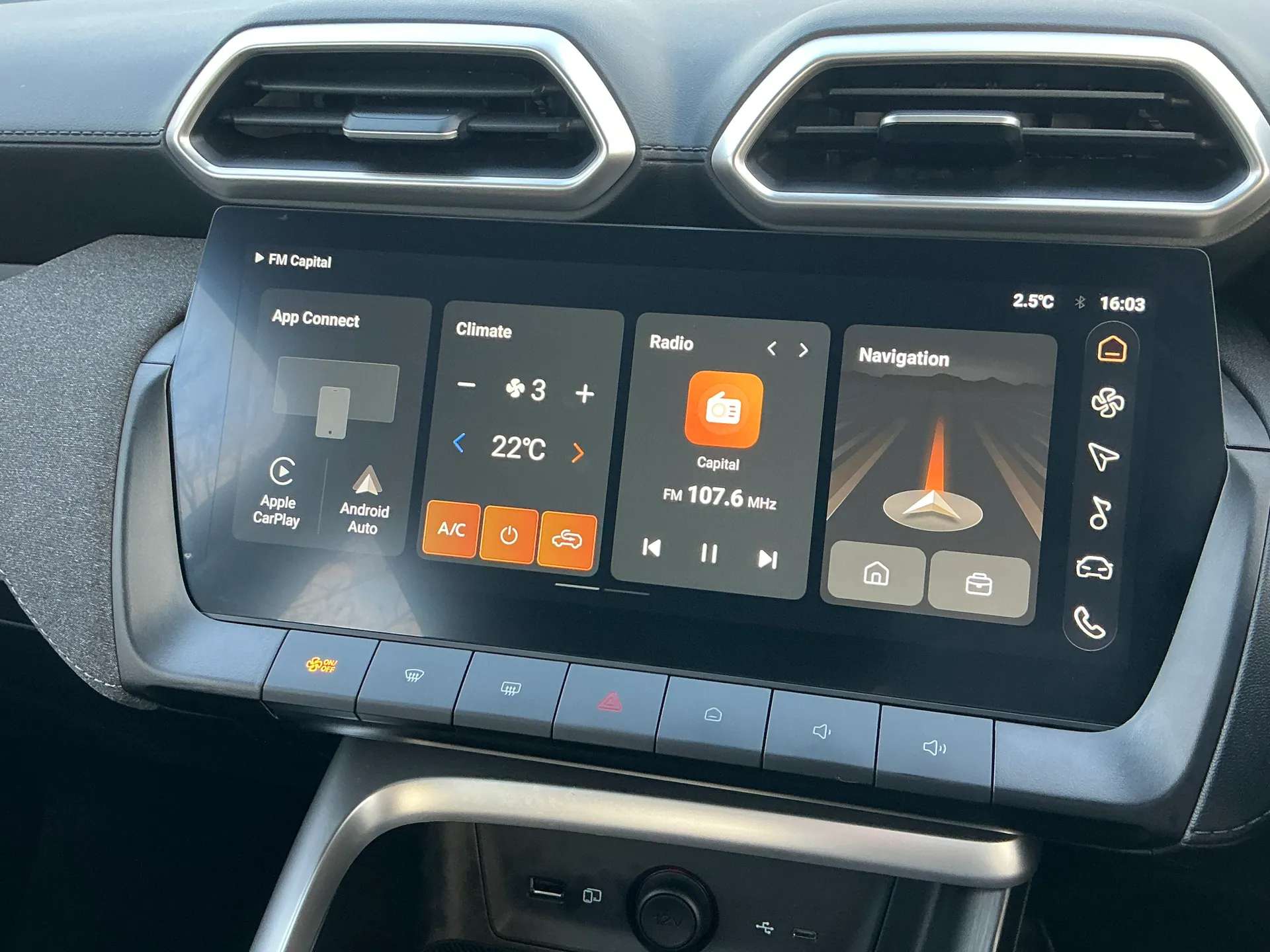 2025 MG MOTOR UK ZS 2025 MG MOTOR UK ZS