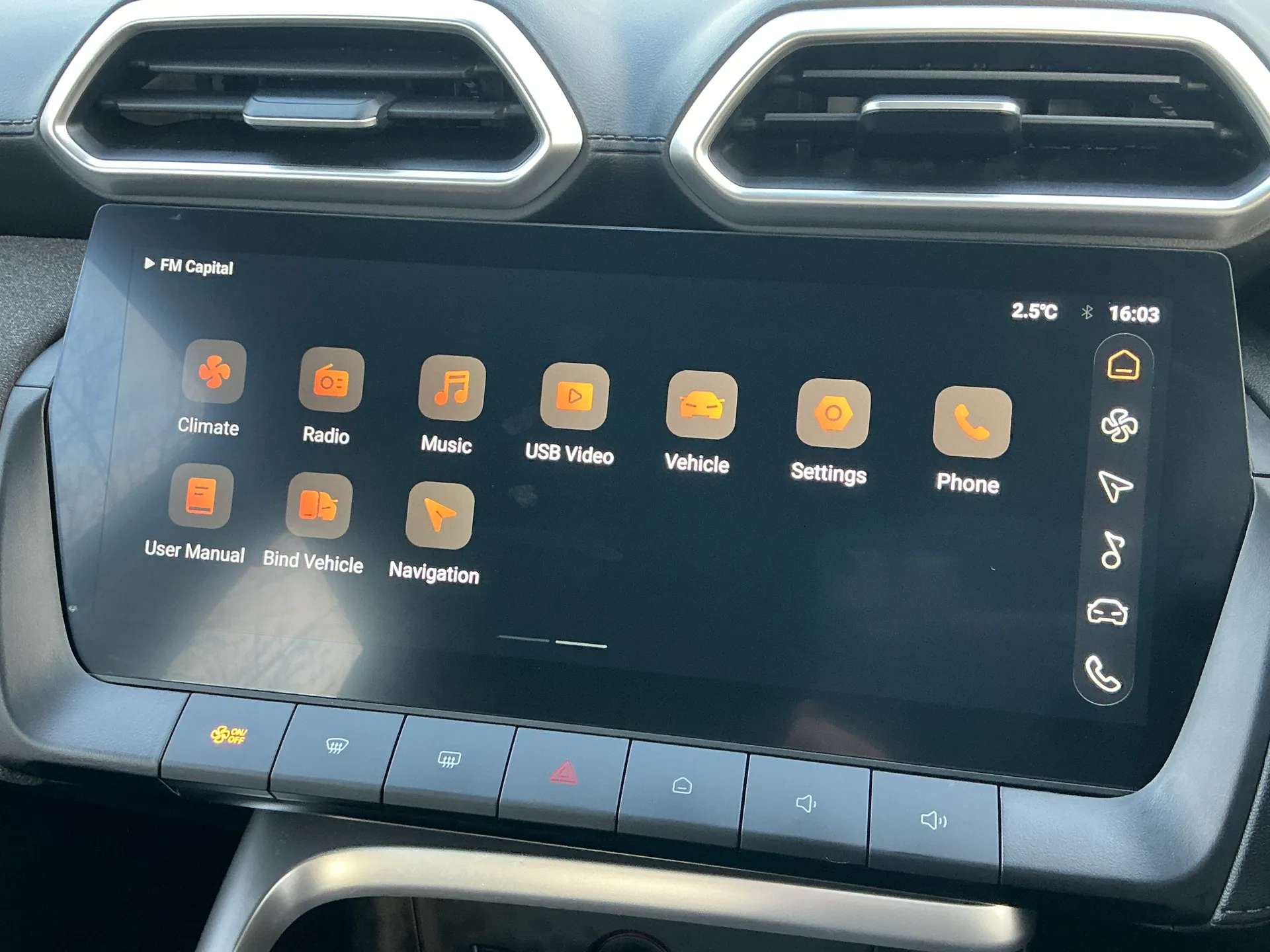 2025 MG MOTOR UK ZS 2025 MG MOTOR UK ZS