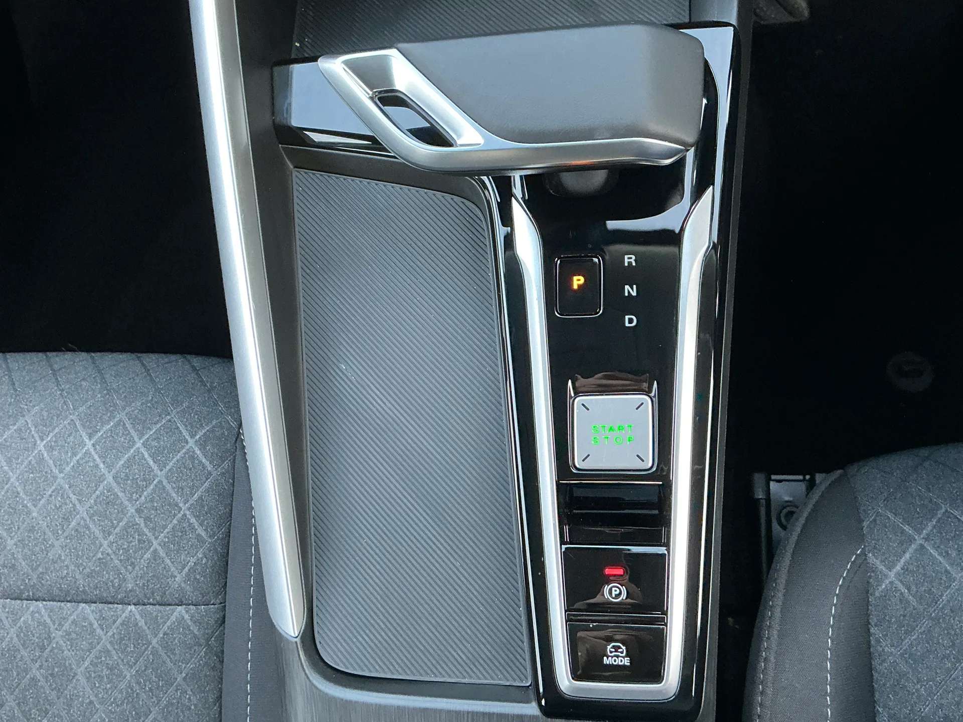 2025 MG MOTOR UK ZS 2025 MG MOTOR UK ZS