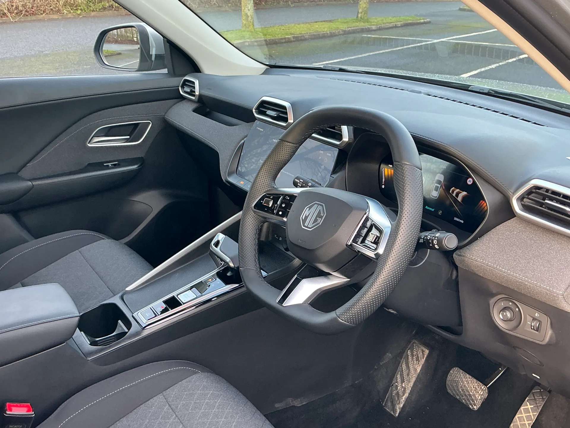 2025 MG MOTOR UK ZS 2025 MG MOTOR UK ZS