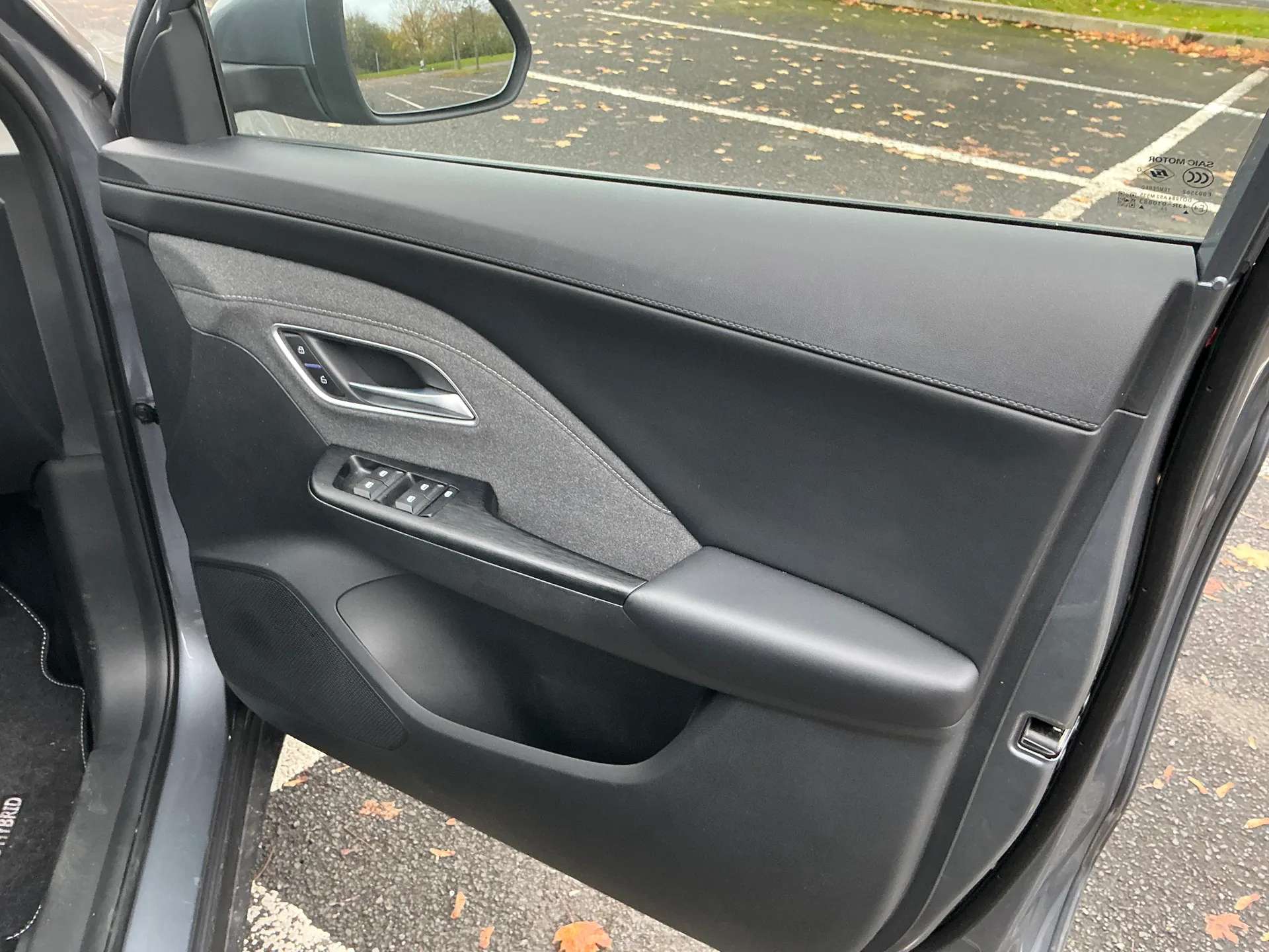 2025 MG MOTOR UK ZS 2025 MG MOTOR UK ZS