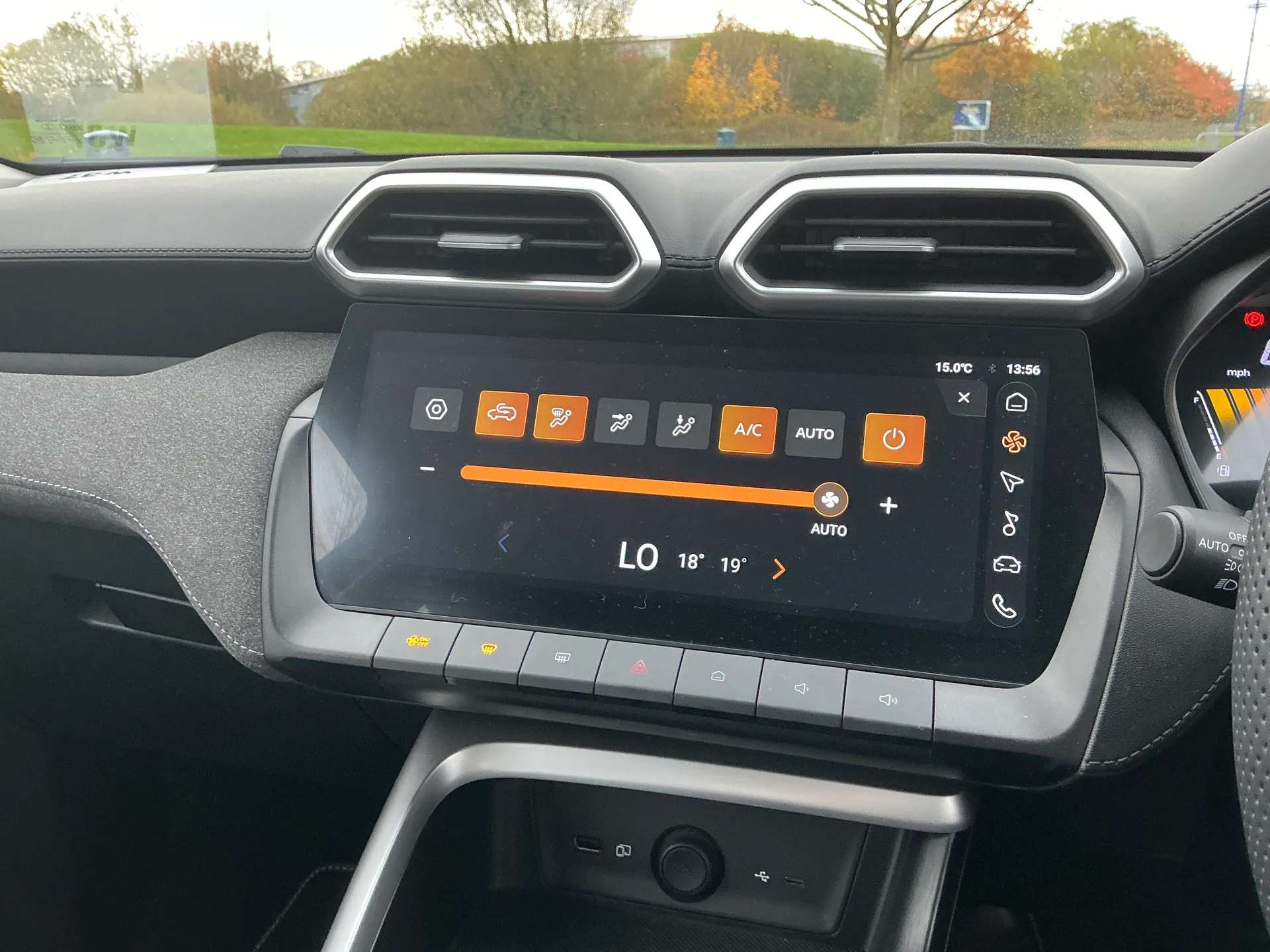 2025 MG MOTOR UK ZS 2025 MG MOTOR UK ZS