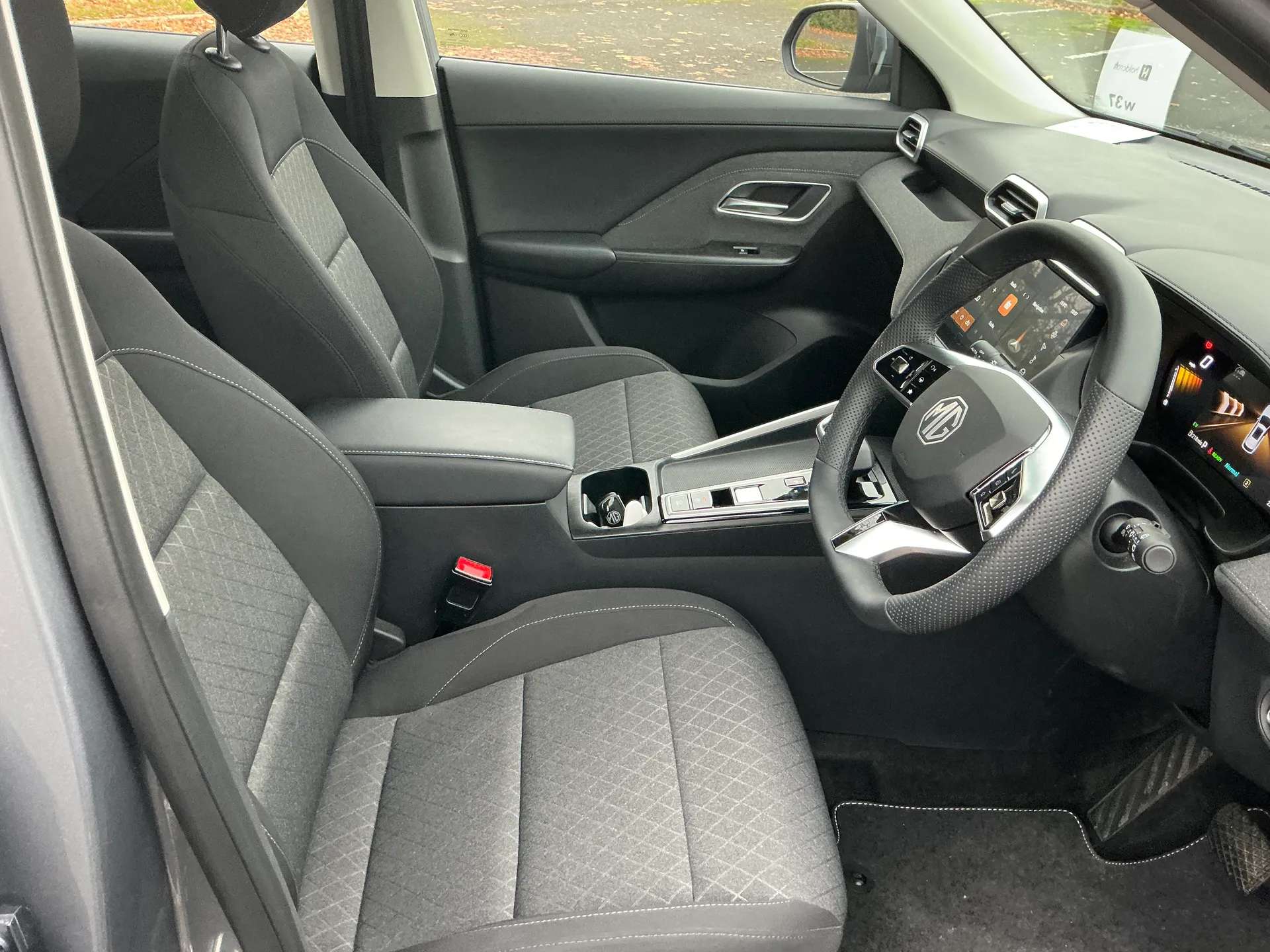 2025 MG MOTOR UK ZS 2025 MG MOTOR UK ZS