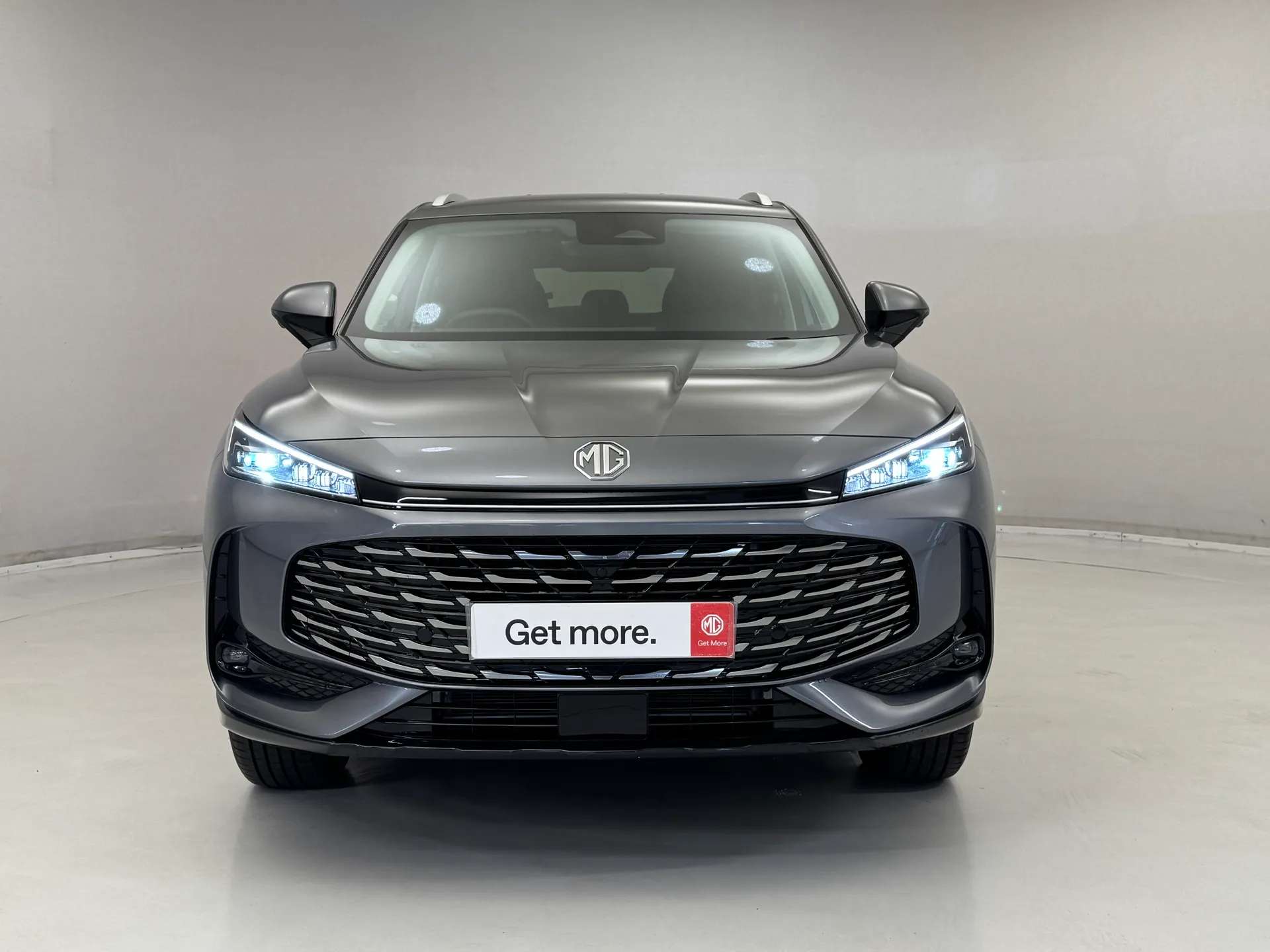 A 2026 MG HS 1.5 T-GDI Hybrid+ SE 5dr Auto ð 1.5 T-GDI Hybrid+ ð A 2026 MG HS 1.5 T-GDI Hybrid+ SE 5dr Auto ð 1.5 T-GDI Hybrid+ ð