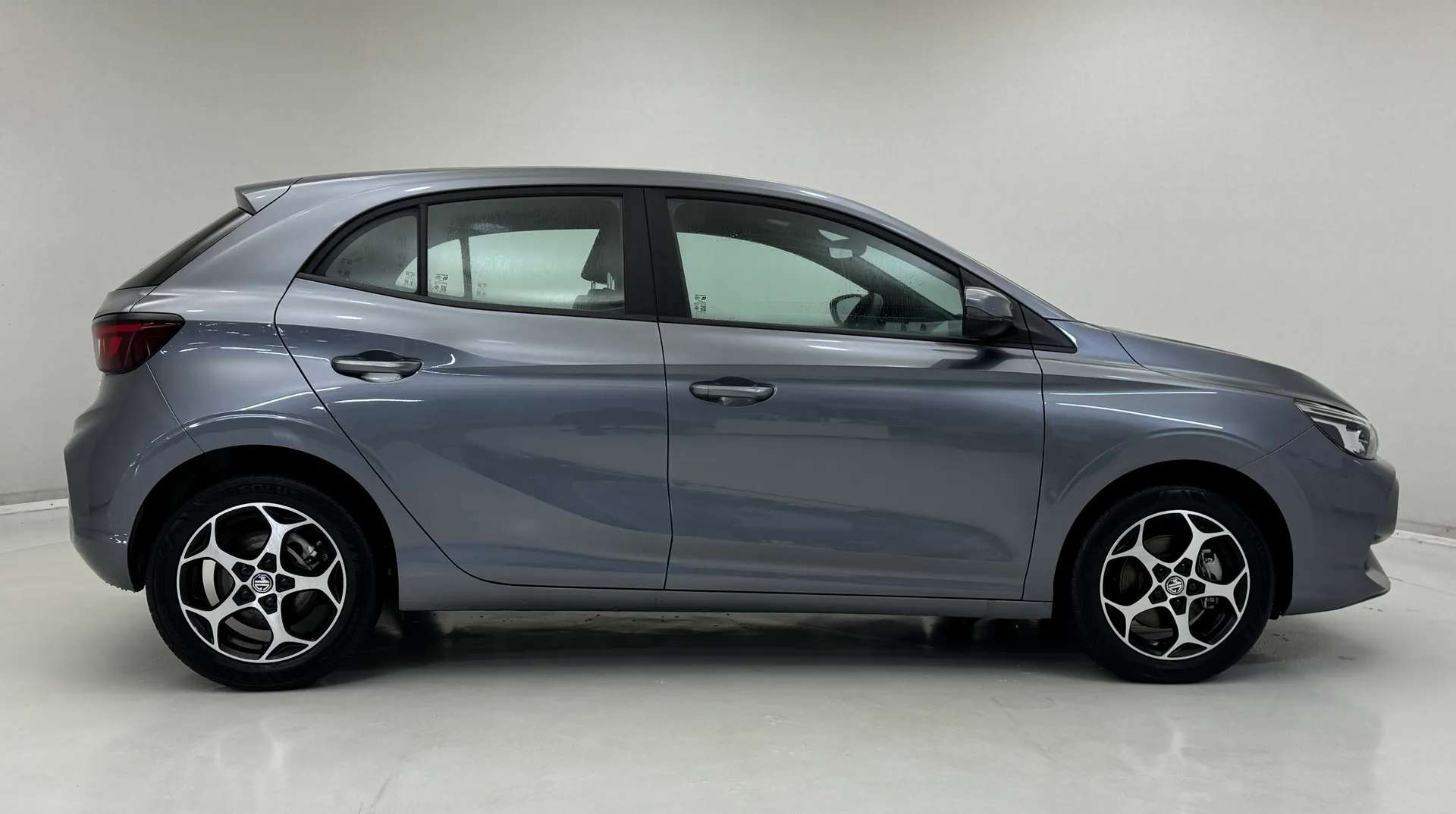 A 2025 MG MOTOR UK MG3 1.5 Hybrid SE 5dr Auto ð¥ 8.9% APR & £250 OFF ð¥ A 2025 MG MOTOR UK MG3 1.5 Hybrid SE 5dr Auto ð¥ 8.9% APR & £250 OFF ð¥