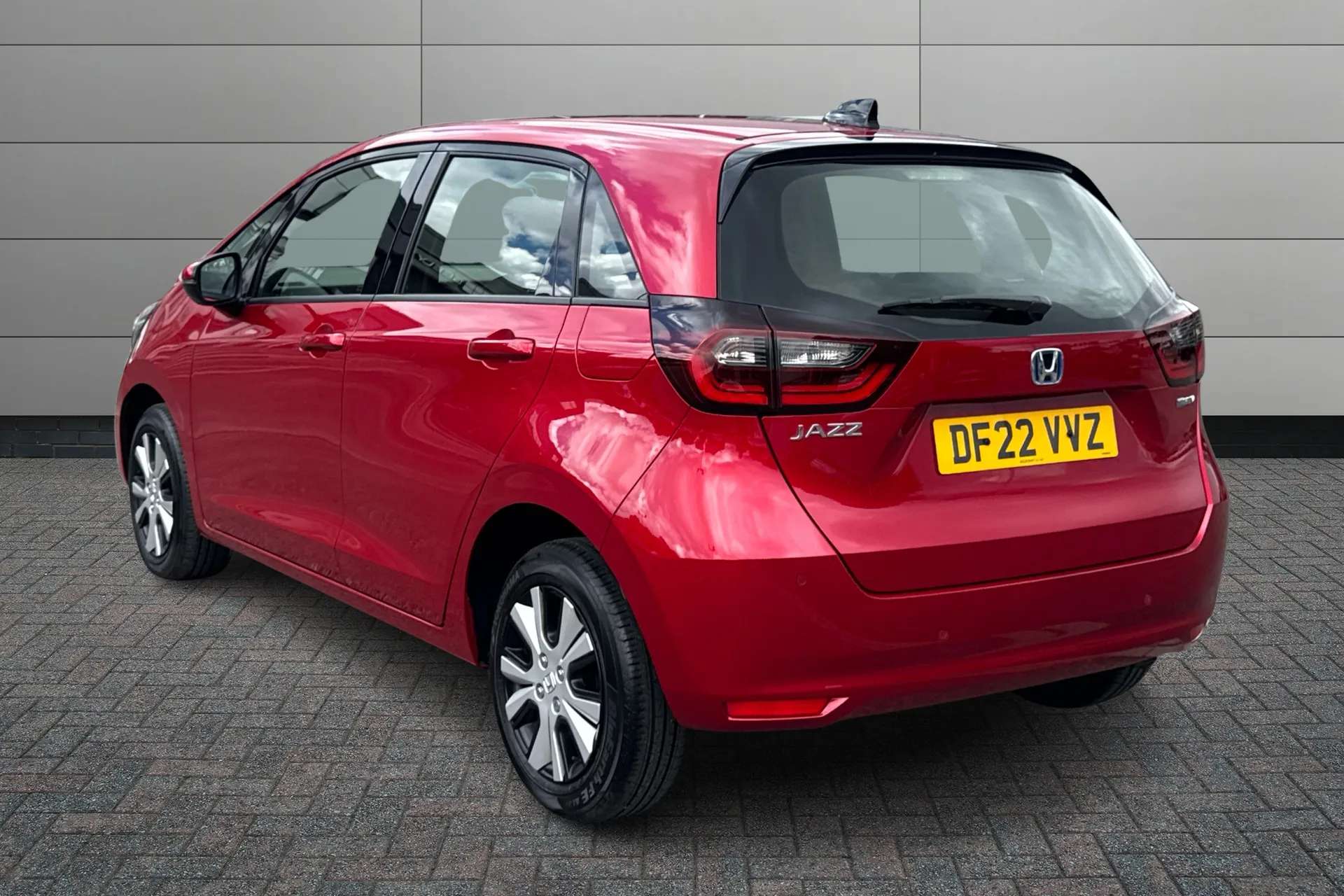 A 2022 HONDA JAZZ 1.5 i-MMD Hybrid SR 5dr eCVT A 2022 HONDA JAZZ 1.5 i-MMD Hybrid SR 5dr eCVT