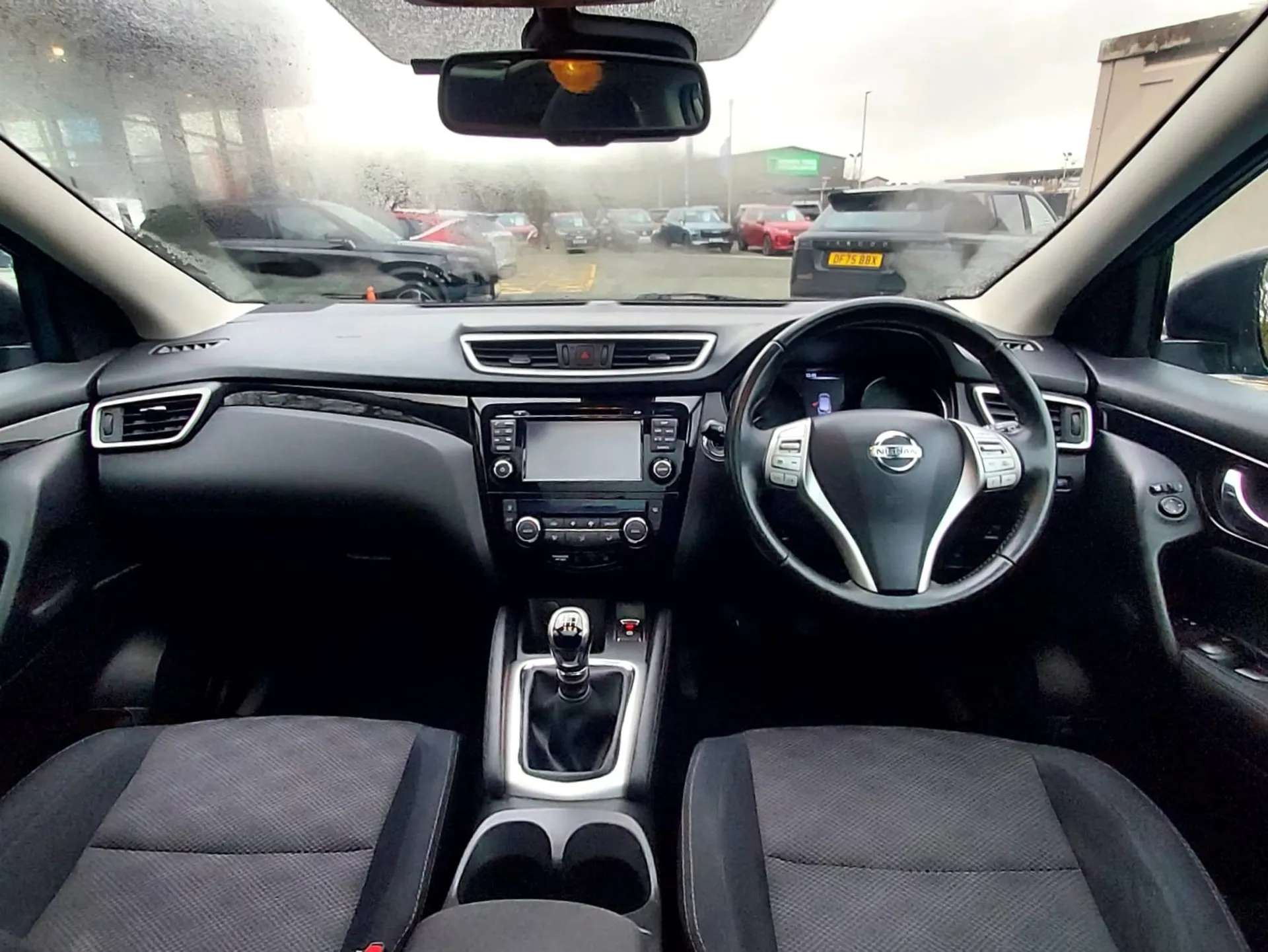 A 2014 NISSAN QASHQAI 1.2 DiG-T N-Tec+ 5dr A 2014 NISSAN QASHQAI 1.2 DiG-T N-Tec+ 5dr