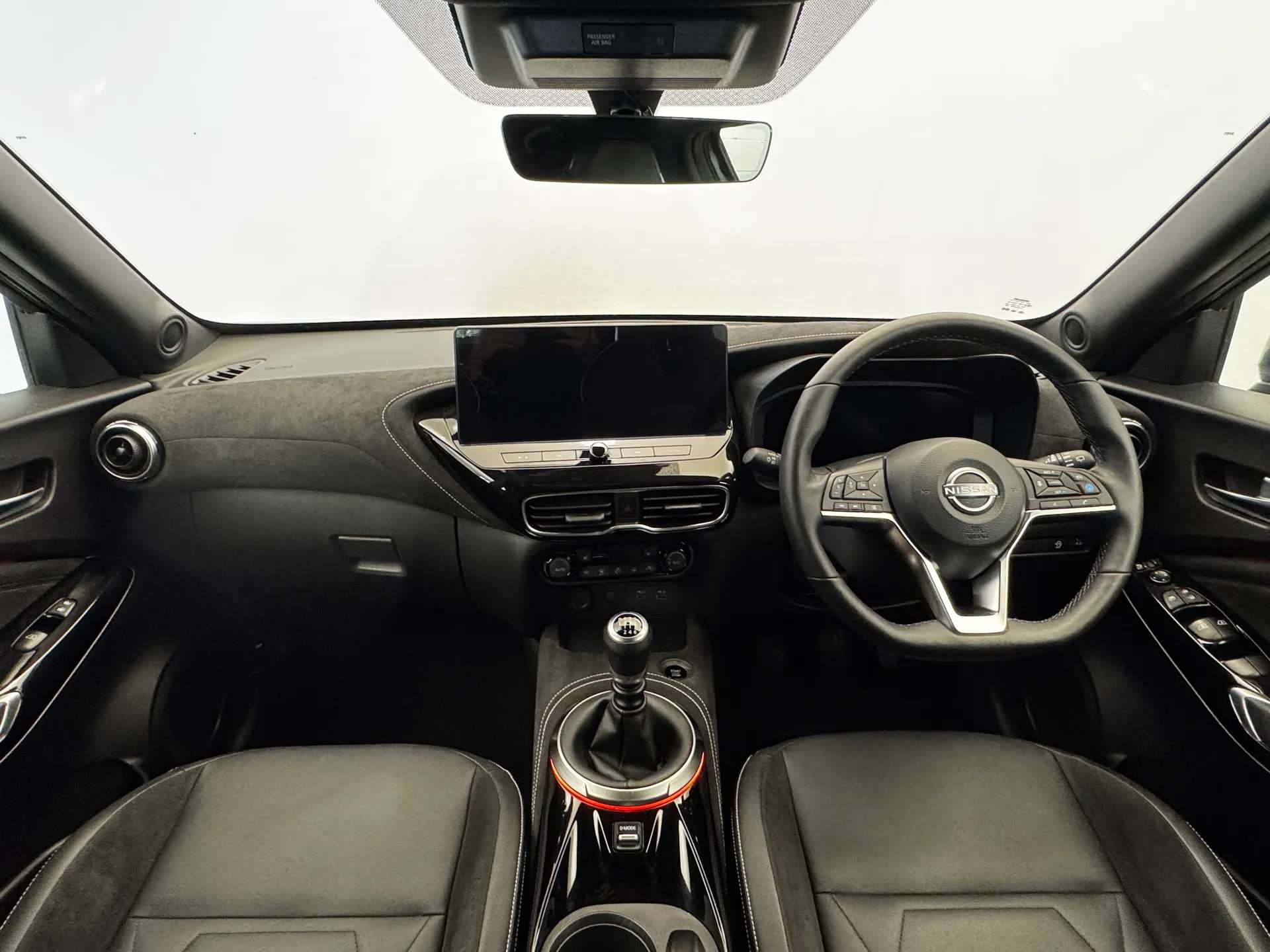 A 2025 NISSAN JUKE 1.0 DiG-T Tekna+ 5dr A 2025 NISSAN JUKE 1.0 DiG-T Tekna+ 5dr