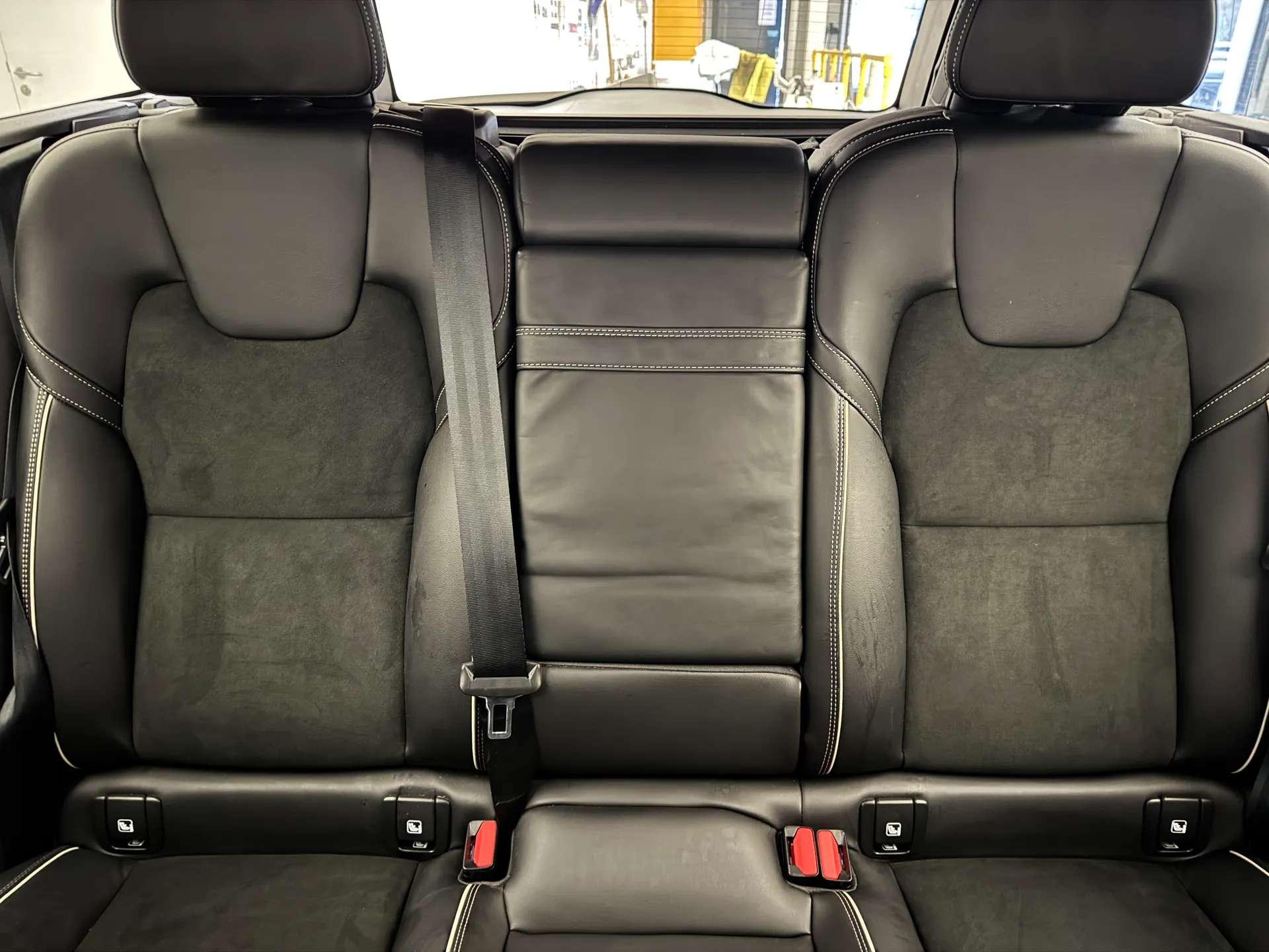 2021 VOLVO V90 2021 VOLVO V90