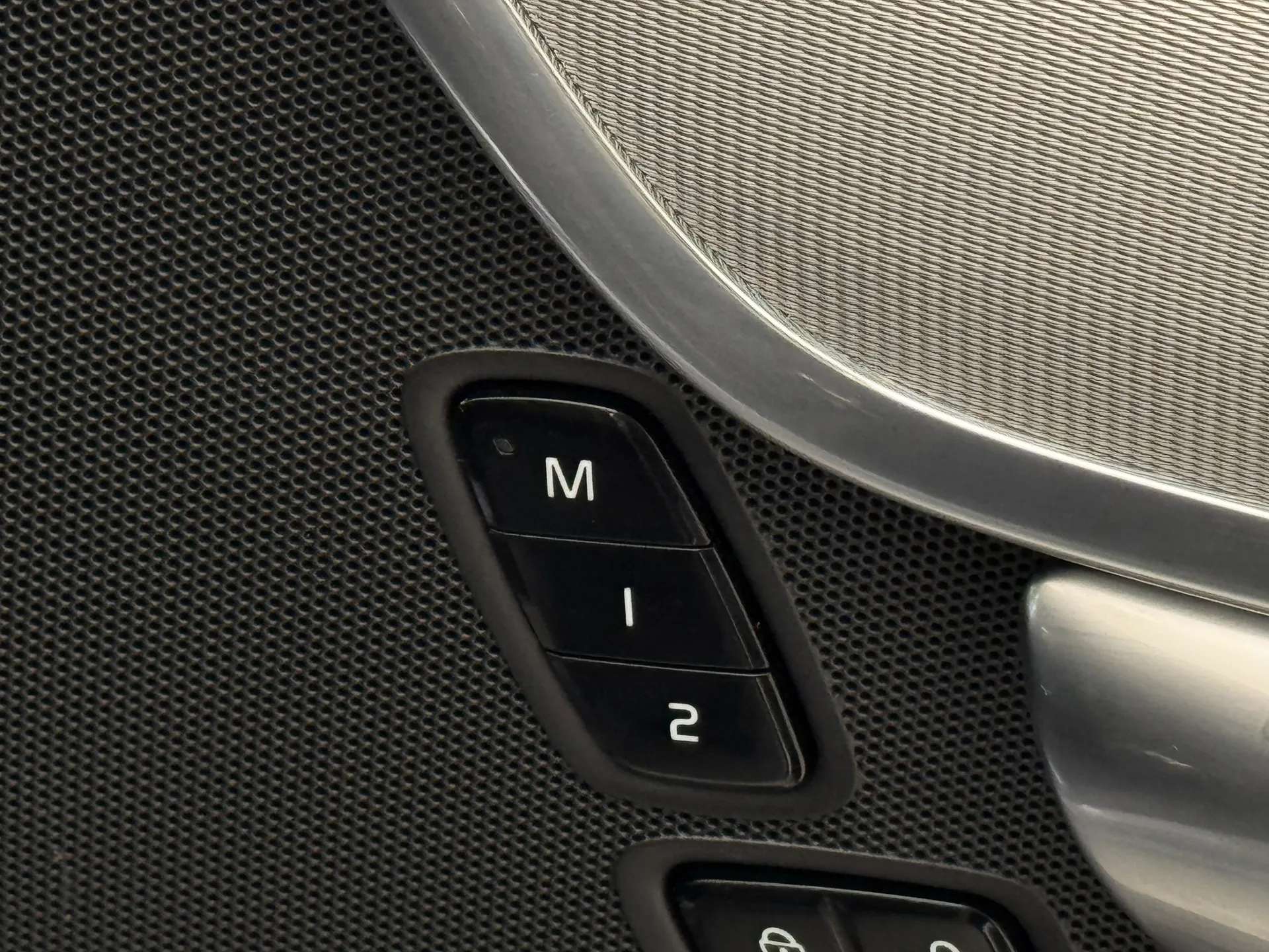 2021 VOLVO V90 2021 VOLVO V90