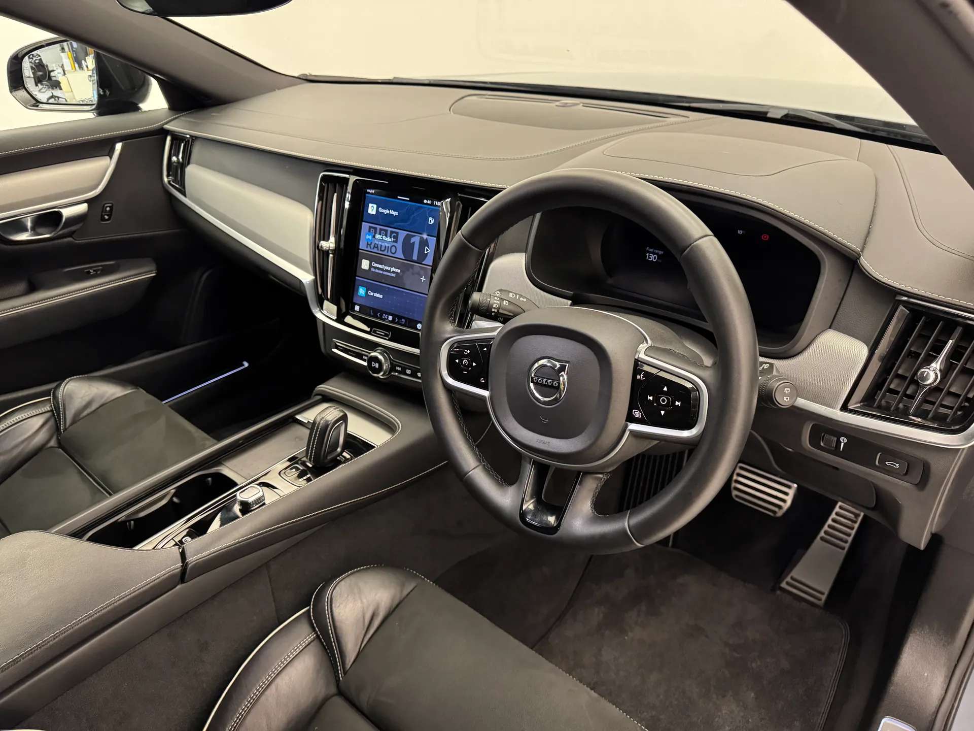 2021 VOLVO V90 2021 VOLVO V90