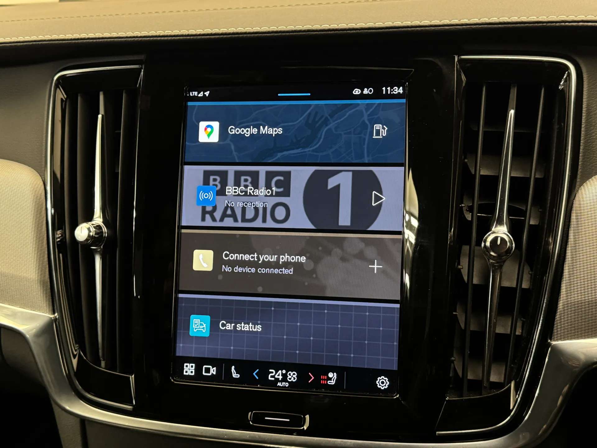 2021 VOLVO V90 2021 VOLVO V90