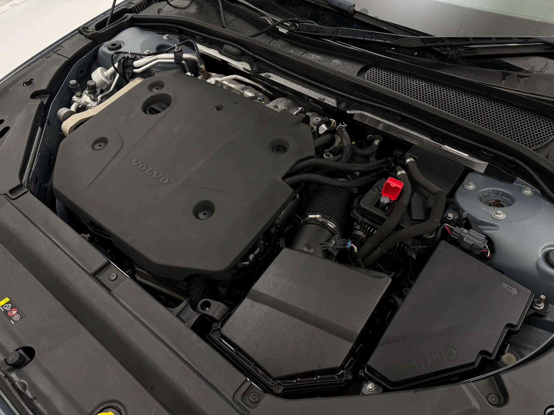 2021 VOLVO V90 2021 VOLVO V90