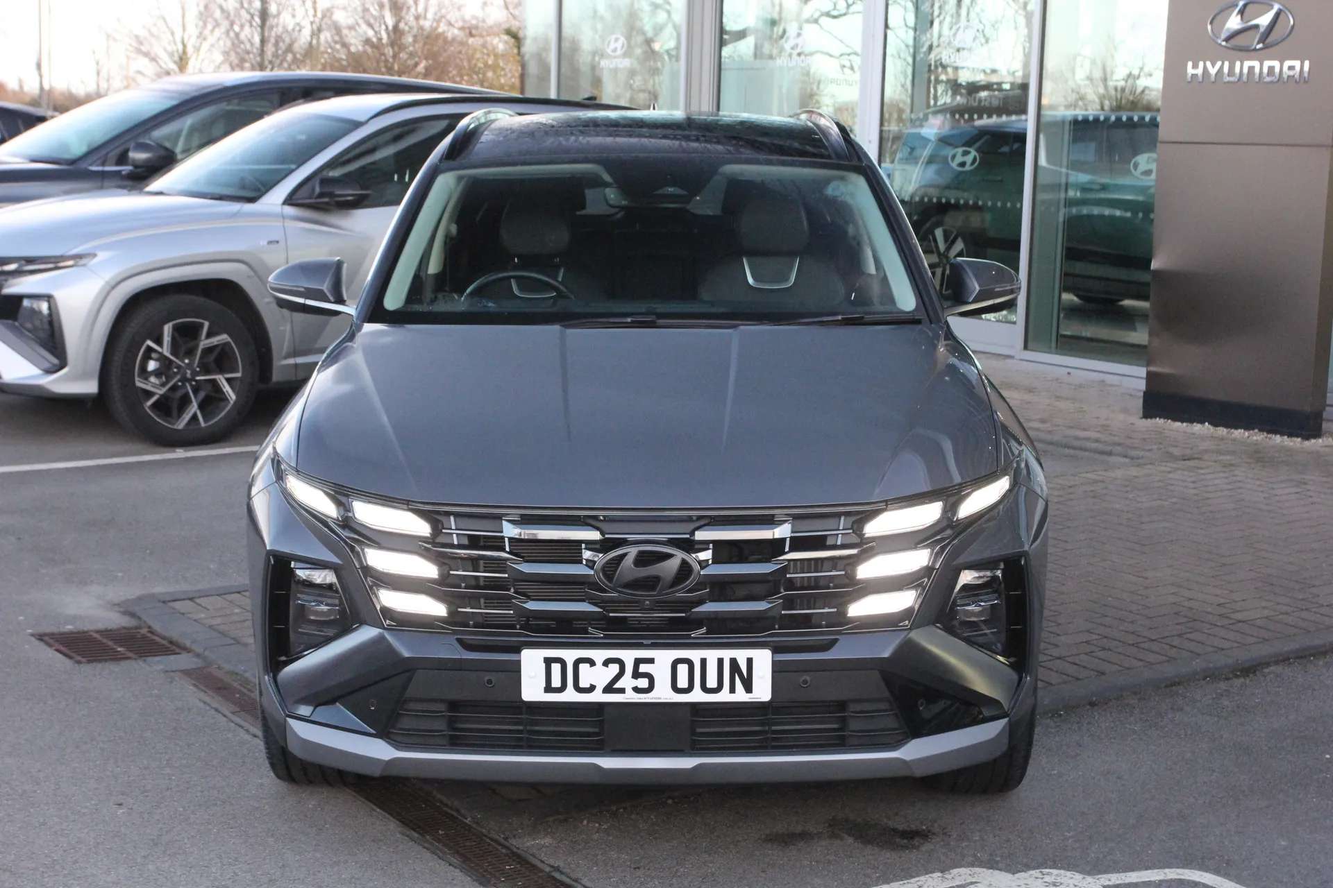 A 2025 HYUNDAI TUCSON 1.6T Plug-in Hybrid Ultimate 5dr Auto A 2025 HYUNDAI TUCSON 1.6T Plug-in Hybrid Ultimate 5dr Auto