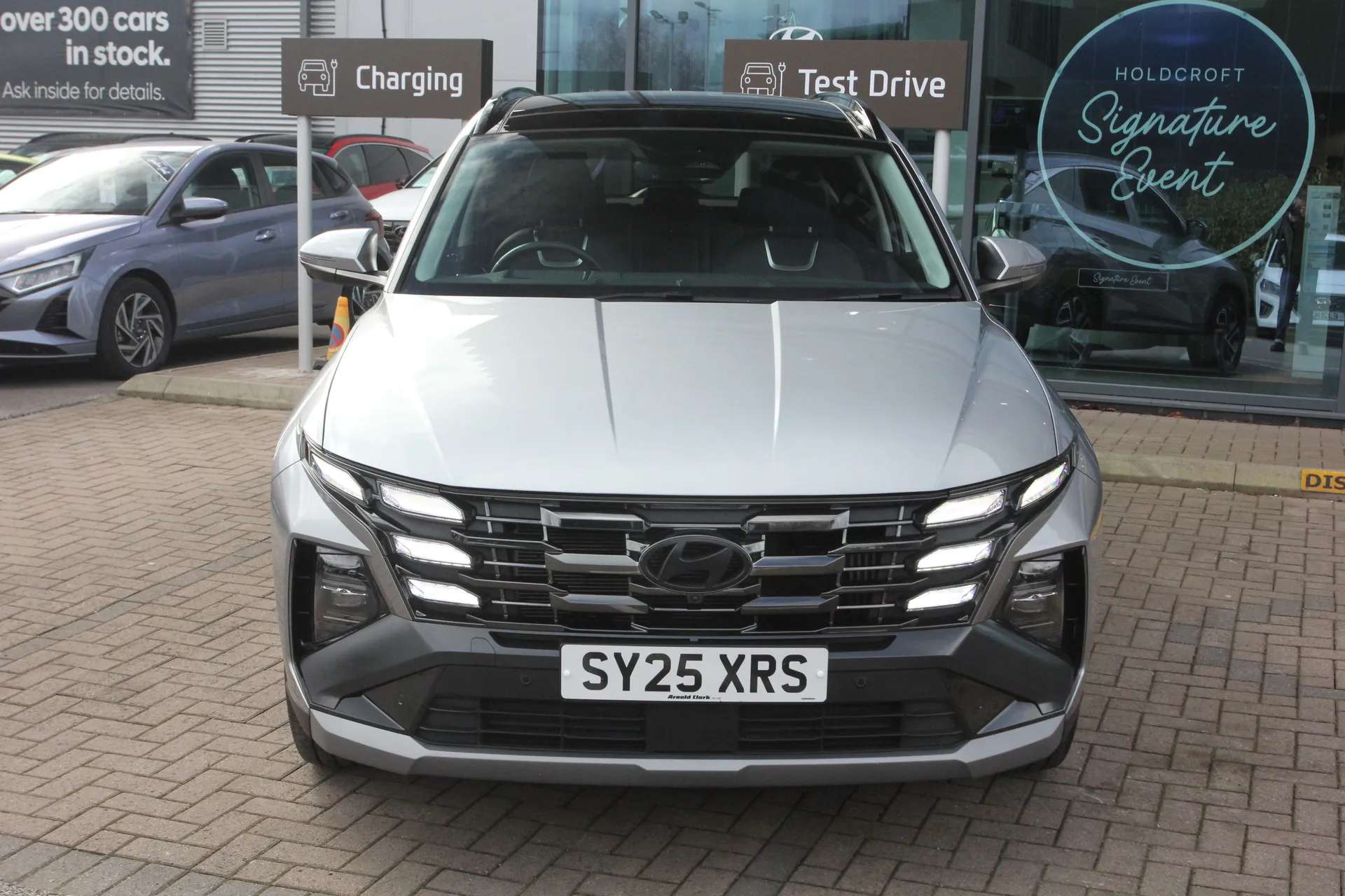 A 2025 HYUNDAI TUCSON 1.6T Plug-in Hybrid Ultimate 5dr Auto ZERO DEPOSIT FINANCE AVAILABLE A 2025 HYUNDAI TUCSON 1.6T Plug-in Hybrid Ultimate 5dr Auto ZERO DEPOSIT FINANCE AVAILABLE