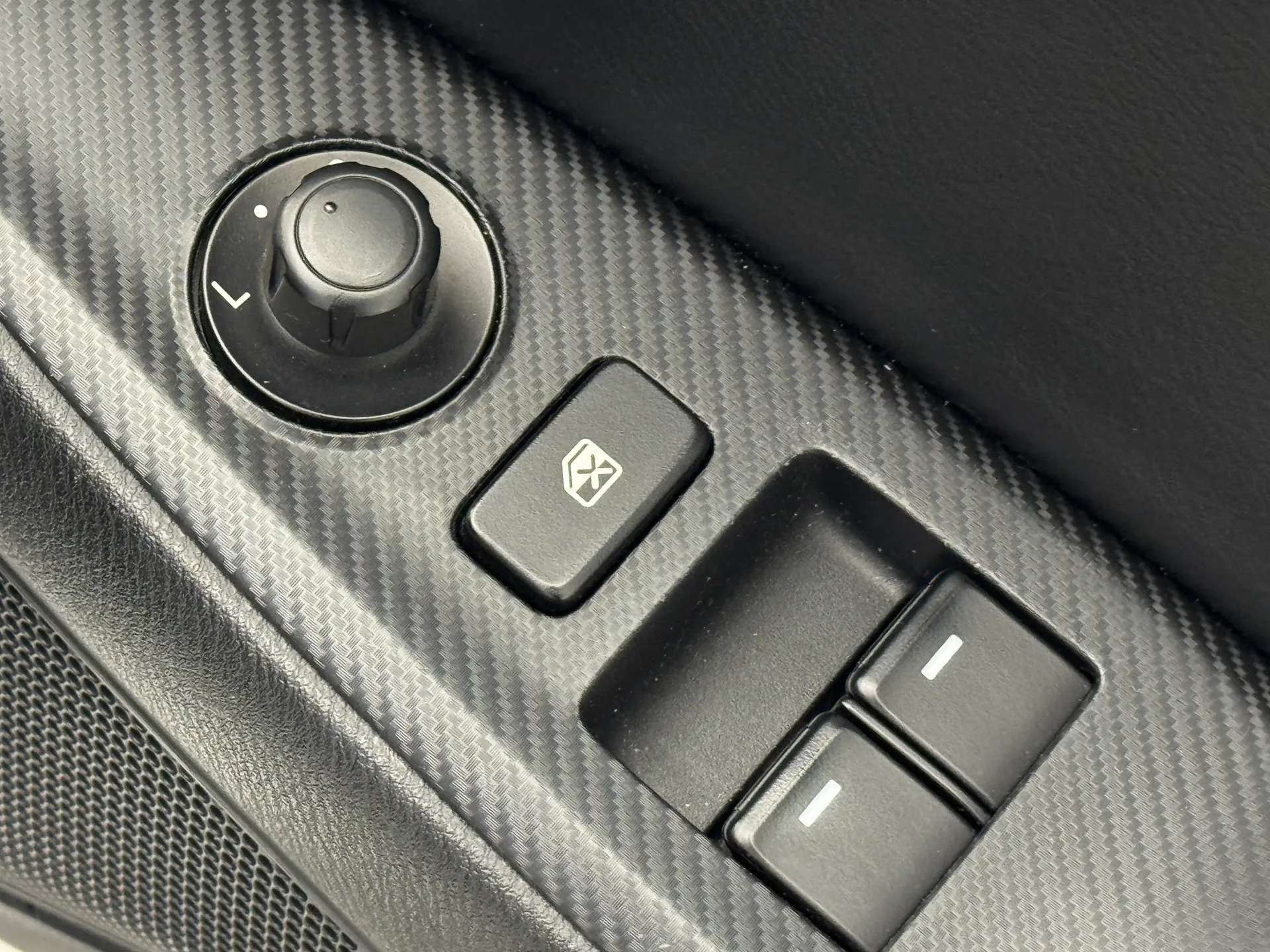 2023 MAZDA MX-5 2023 MAZDA MX-5