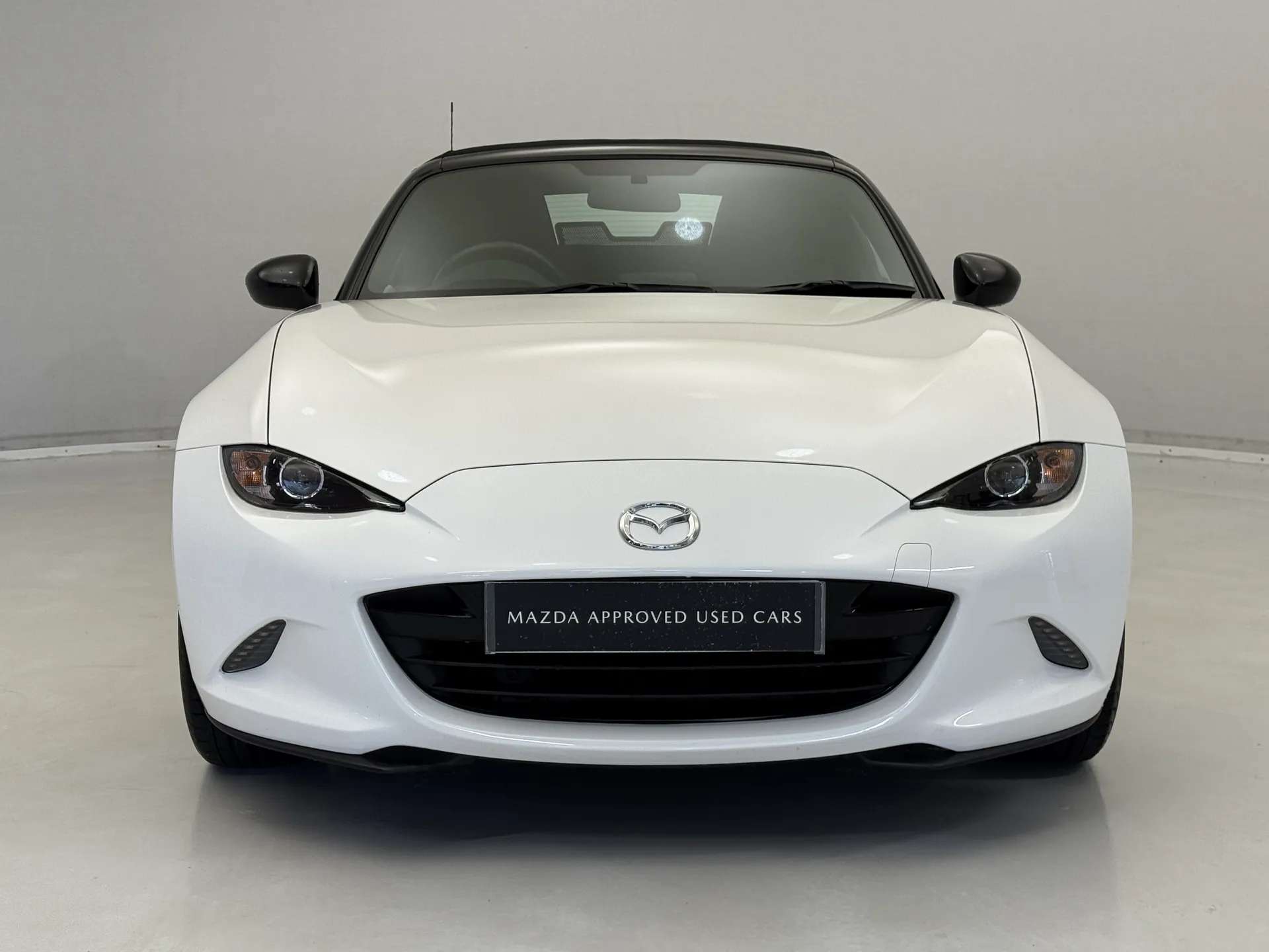 2023 MAZDA MX-5 2023 MAZDA MX-5