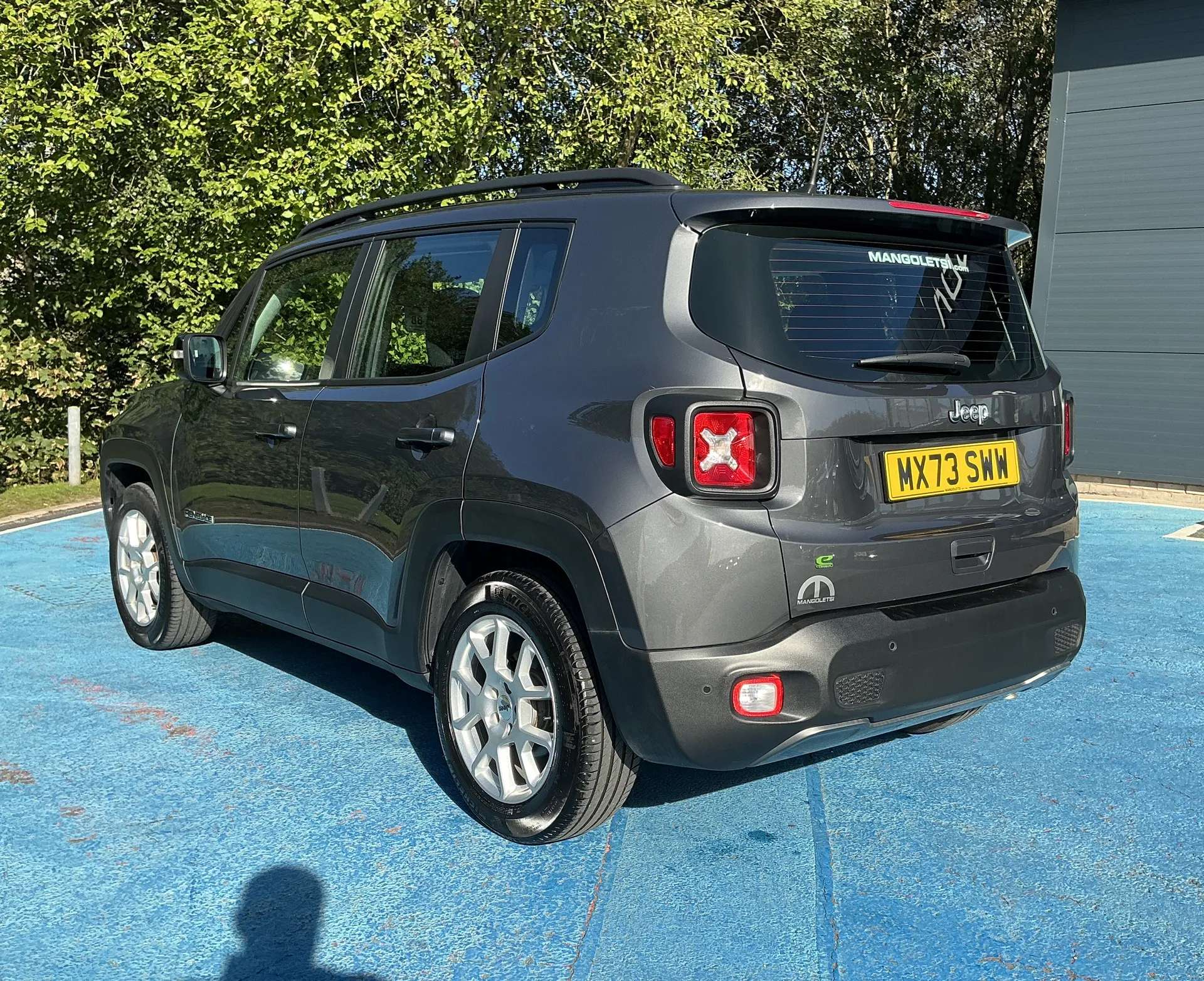 A 2023 JEEP RENEGADE 1.5 e-Hybrid Limited 5dr DCT A 2023 JEEP RENEGADE 1.5 e-Hybrid Limited 5dr DCT
