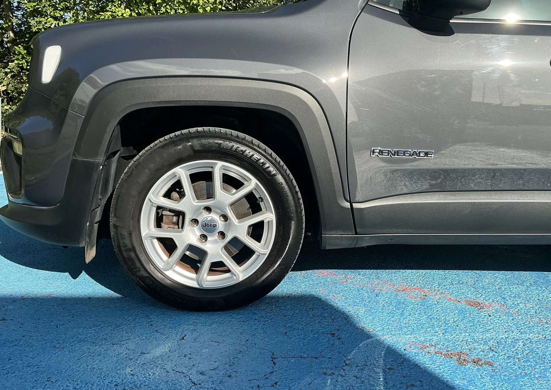 A 2023 JEEP RENEGADE 1.5 e-Hybrid Limited 5dr DCT A 2023 JEEP RENEGADE 1.5 e-Hybrid Limited 5dr DCT