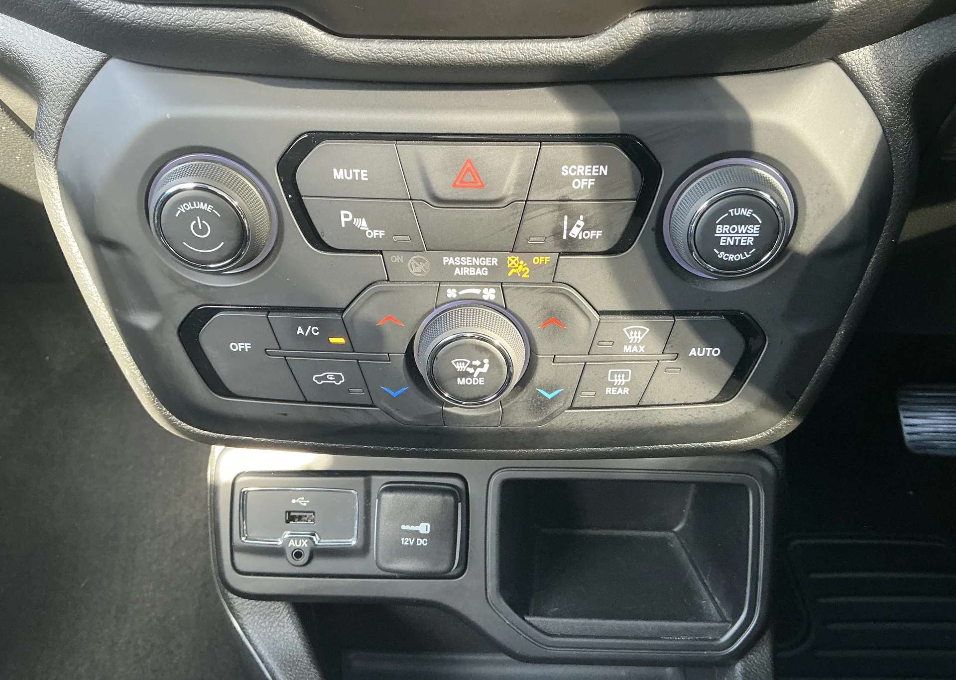 2023 JEEP RENEGADE 2023 JEEP RENEGADE