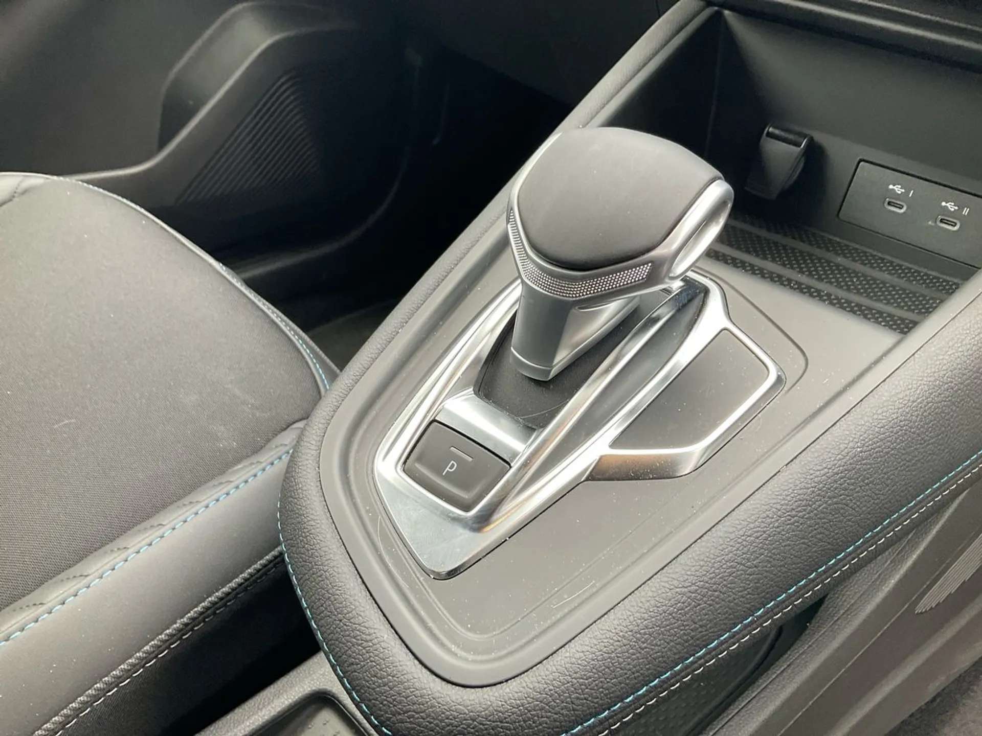 2024 RENAULT CAPTUR 2024 RENAULT CAPTUR