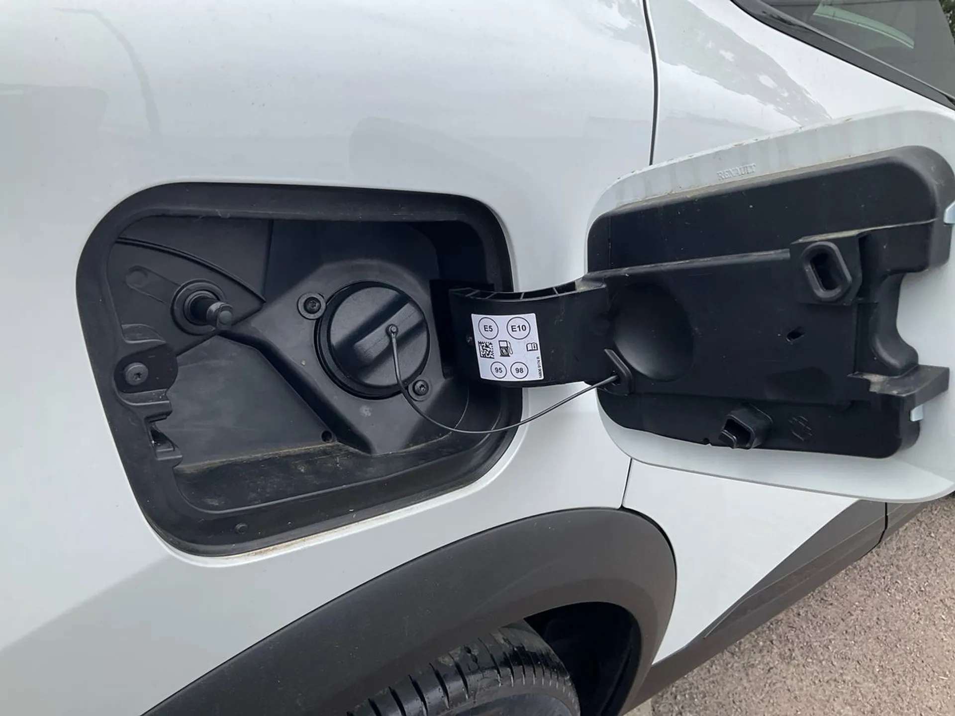 2024 RENAULT CAPTUR 2024 RENAULT CAPTUR