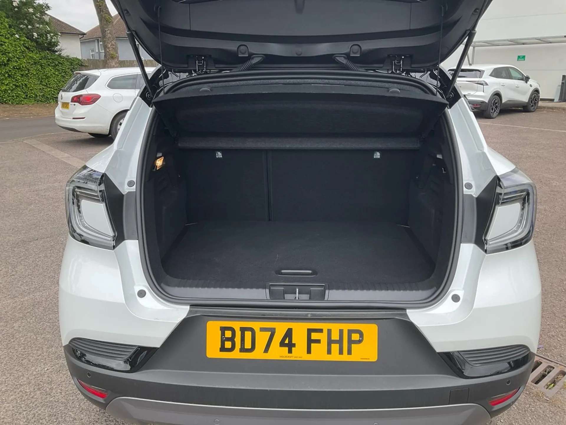 2024 RENAULT CAPTUR 2024 RENAULT CAPTUR