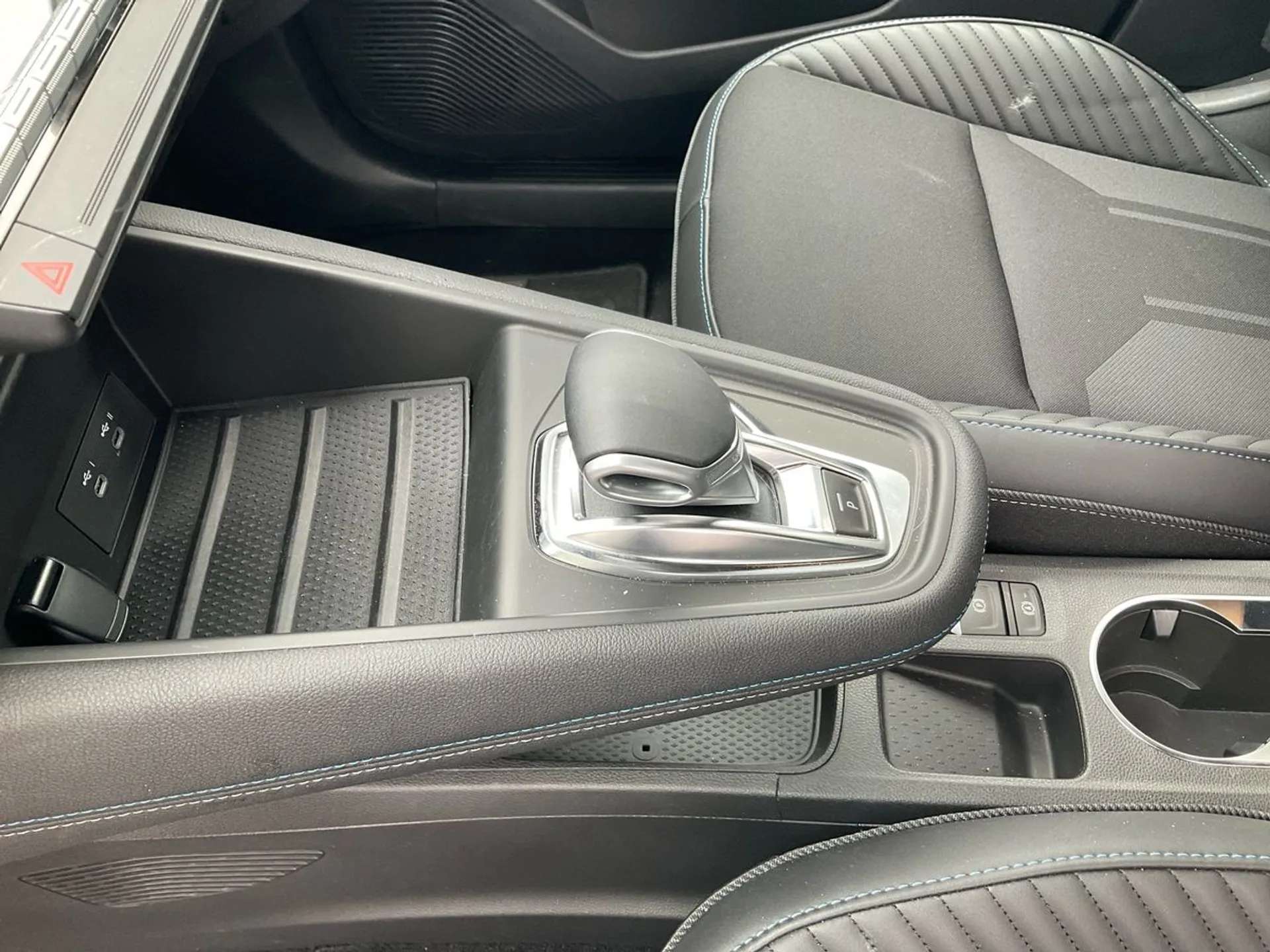 2024 RENAULT CAPTUR 2024 RENAULT CAPTUR