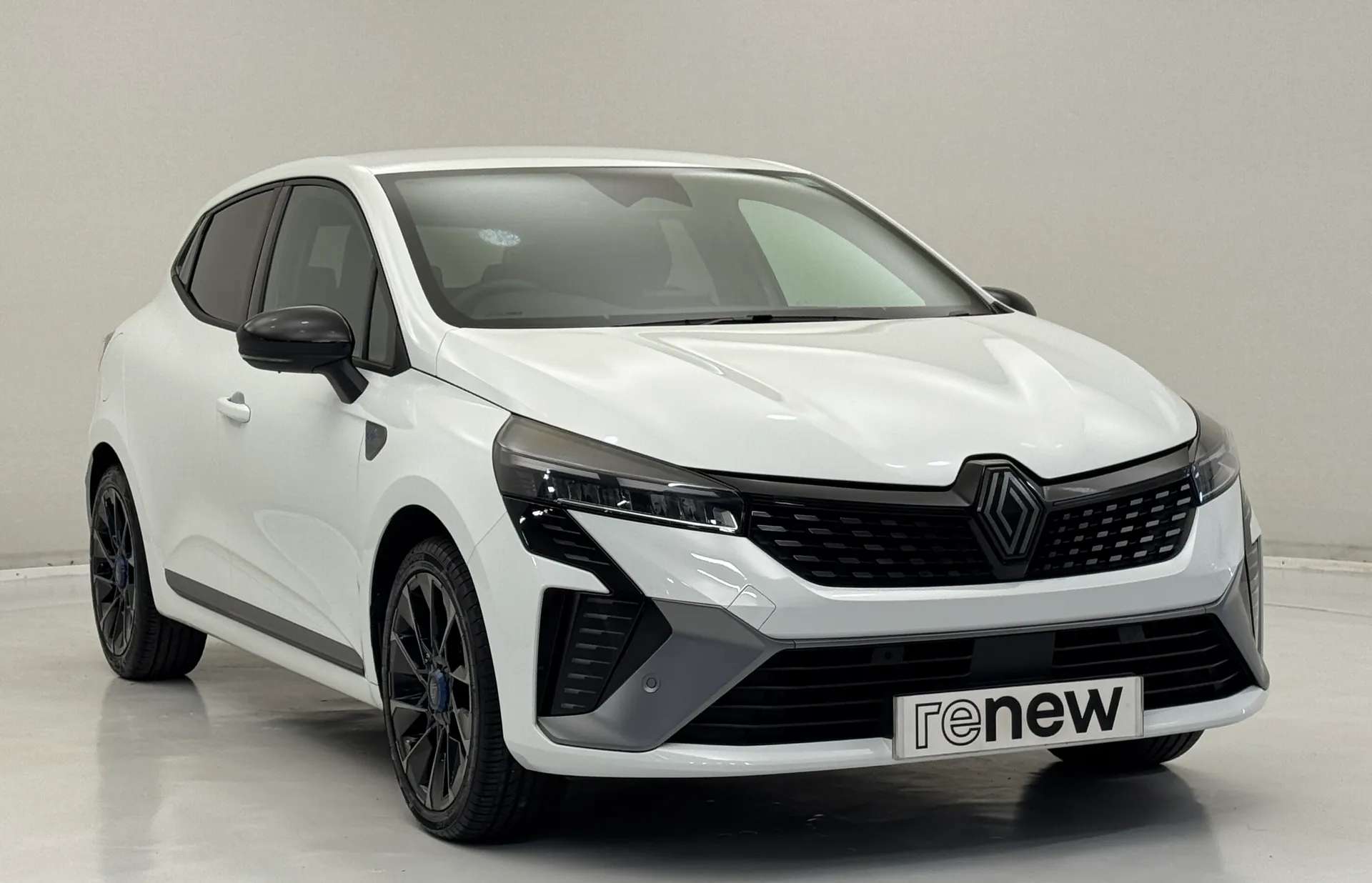 A 2024 RENAULT CLIO 1.6 E-TECH full hybrid 145 Esprit Alpine 5dr Auto A 2024 RENAULT CLIO 1.6 E-TECH full hybrid 145 Esprit Alpine 5dr Auto