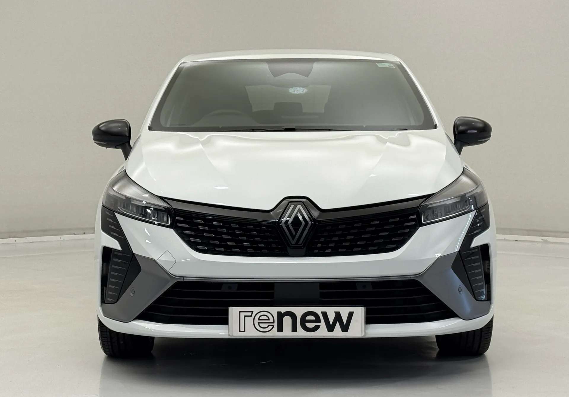 A 2024 RENAULT CLIO 1.6 E-TECH full hybrid 145 Esprit Alpine 5dr Auto A 2024 RENAULT CLIO 1.6 E-TECH full hybrid 145 Esprit Alpine 5dr Auto