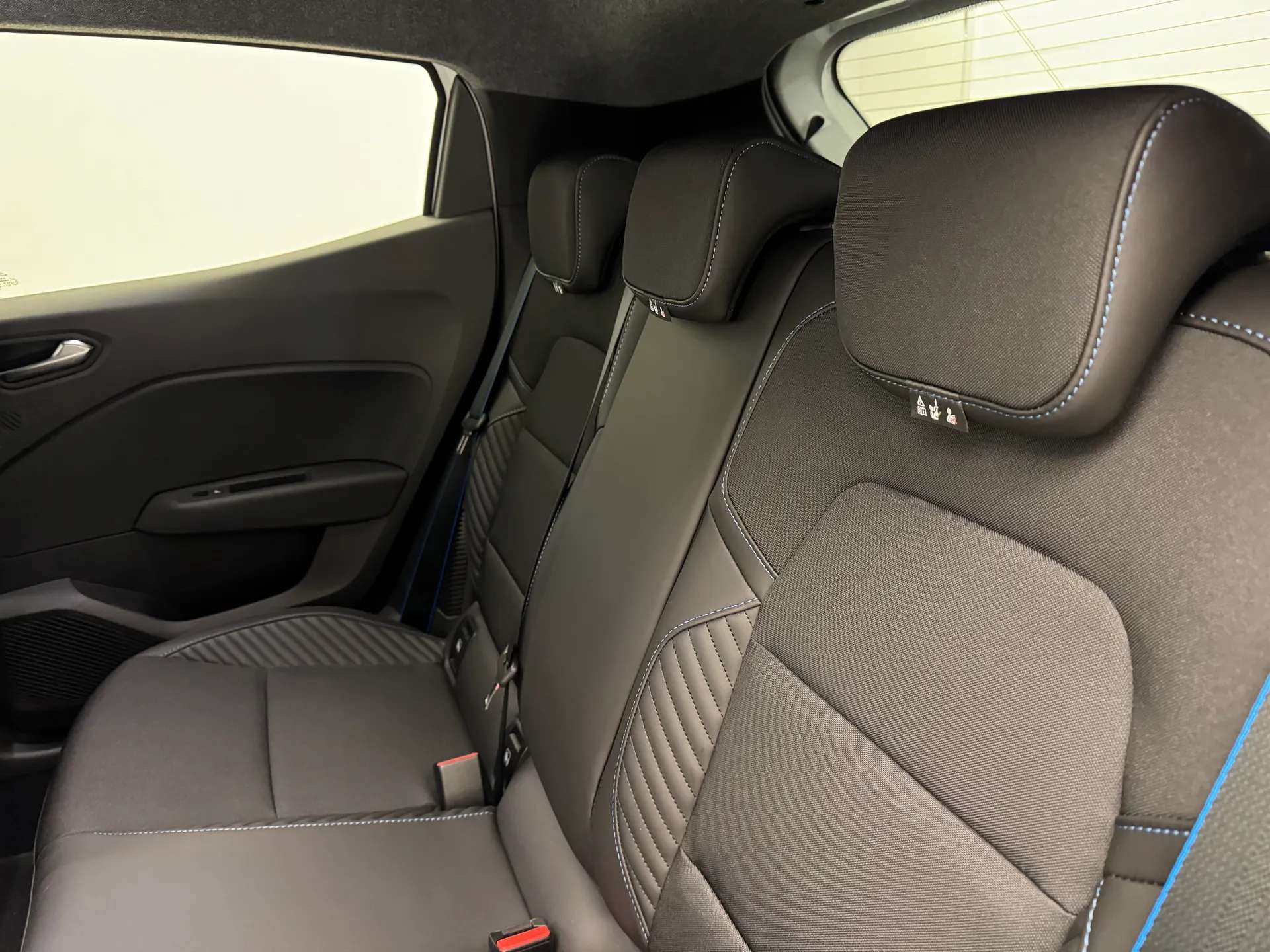 2024 RENAULT CLIO 2024 RENAULT CLIO