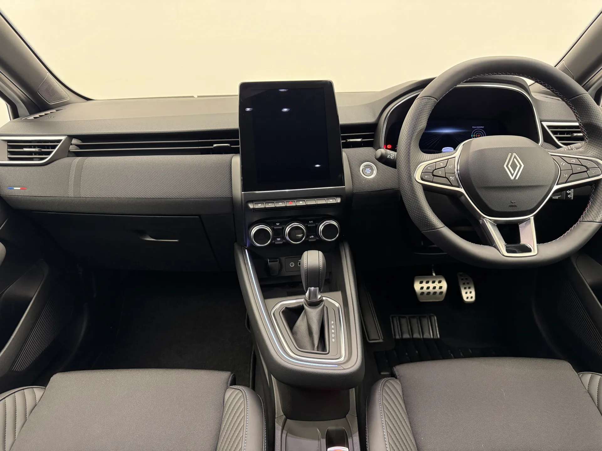 2024 RENAULT CLIO 2024 RENAULT CLIO