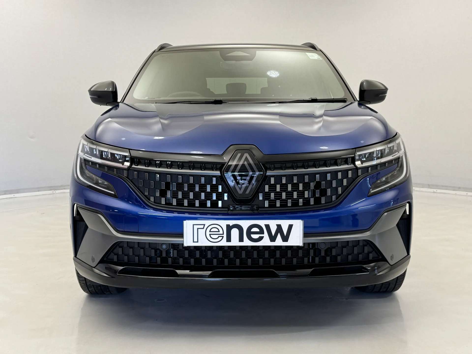 A 2024 RENAULT AUSTRAL E-Tech FHEV Techno Esprit Alpine 5dr Auto A 2024 RENAULT AUSTRAL E-Tech FHEV Techno Esprit Alpine 5dr Auto