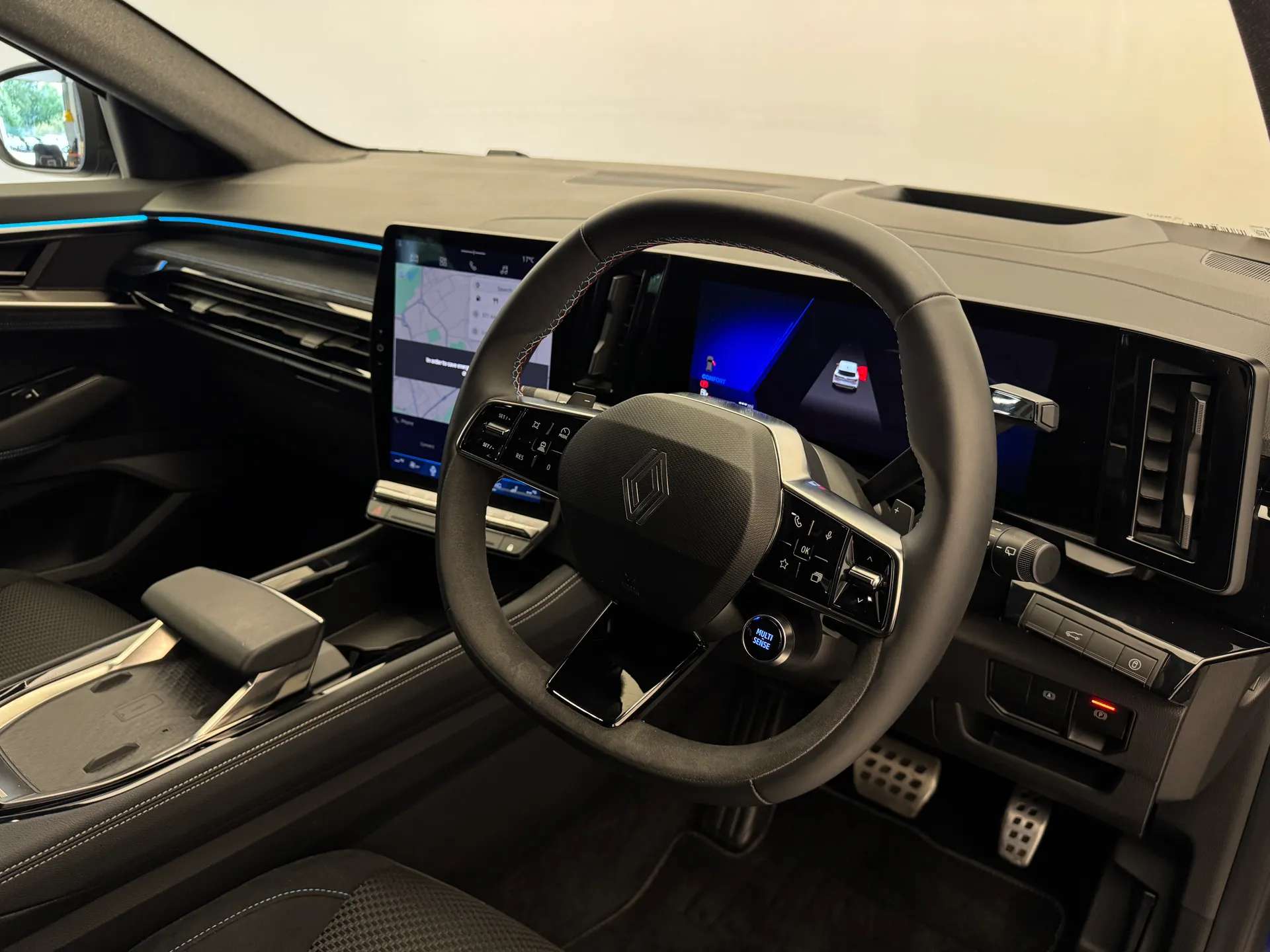 2024 RENAULT AUSTRAL 2024 RENAULT AUSTRAL