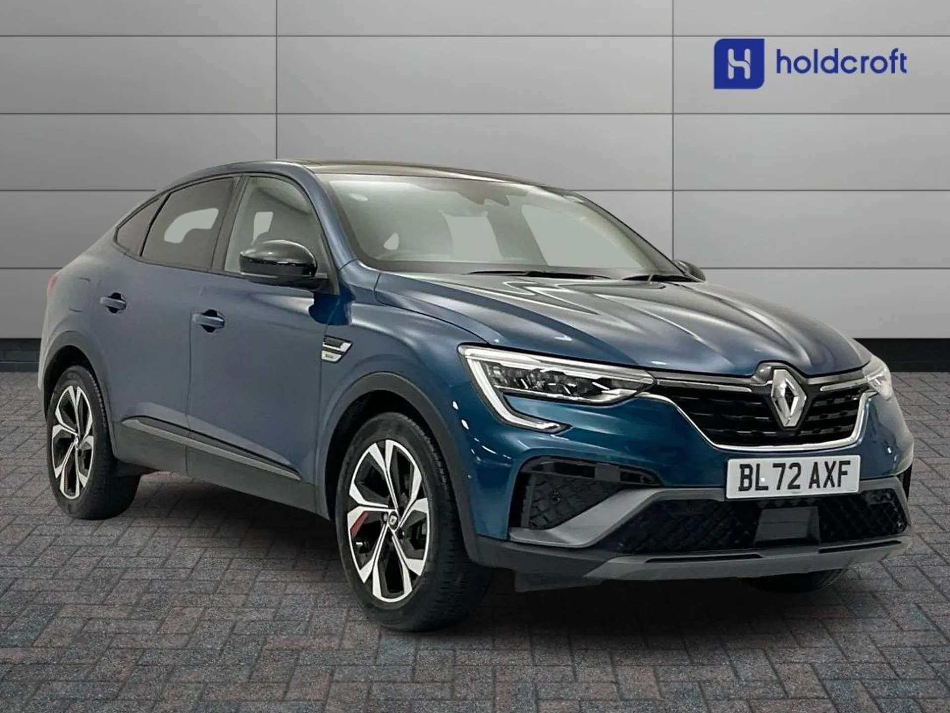 A 2022 RENAULT ARKANA 1.6 E-TECH Hybrid 145 R.S. Line 5dr Auto A 2022 RENAULT ARKANA 1.6 E-TECH Hybrid 145 R.S. Line 5dr Auto