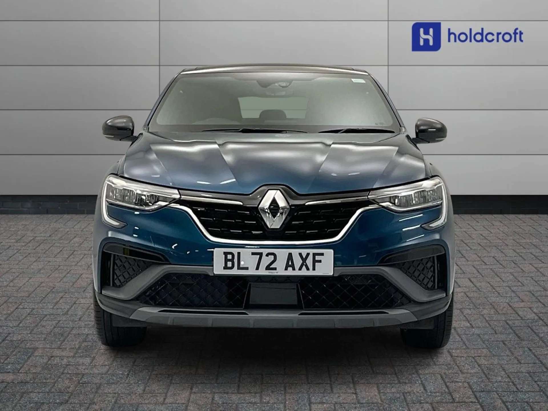 A 2022 RENAULT ARKANA 1.6 E-TECH Hybrid 145 R.S. Line 5dr Auto A 2022 RENAULT ARKANA 1.6 E-TECH Hybrid 145 R.S. Line 5dr Auto